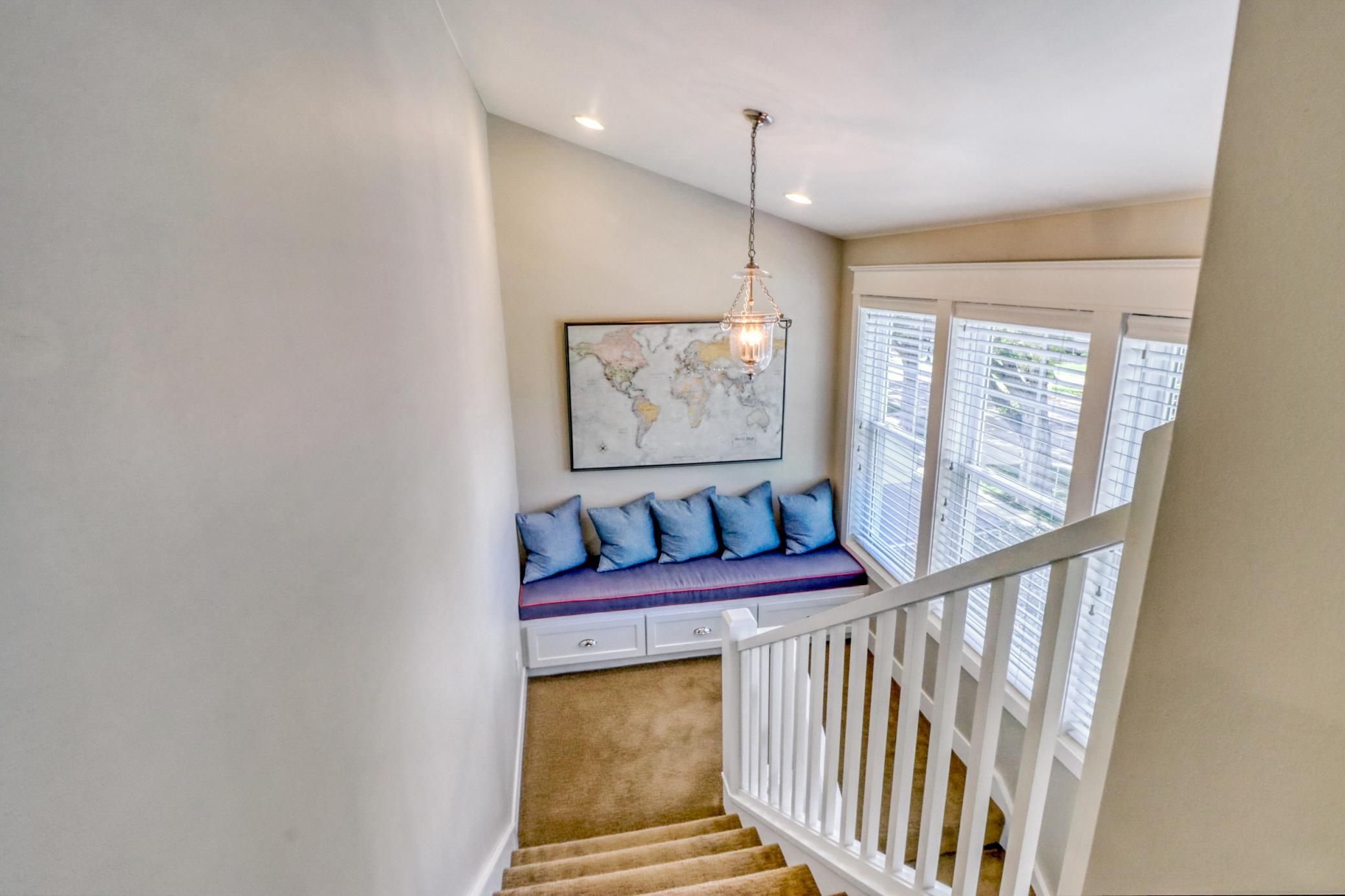 2014 single family home for sale at 910 8th Street S in Fargo, ND — 6 bed, 5 bath (photo 30 of 73)