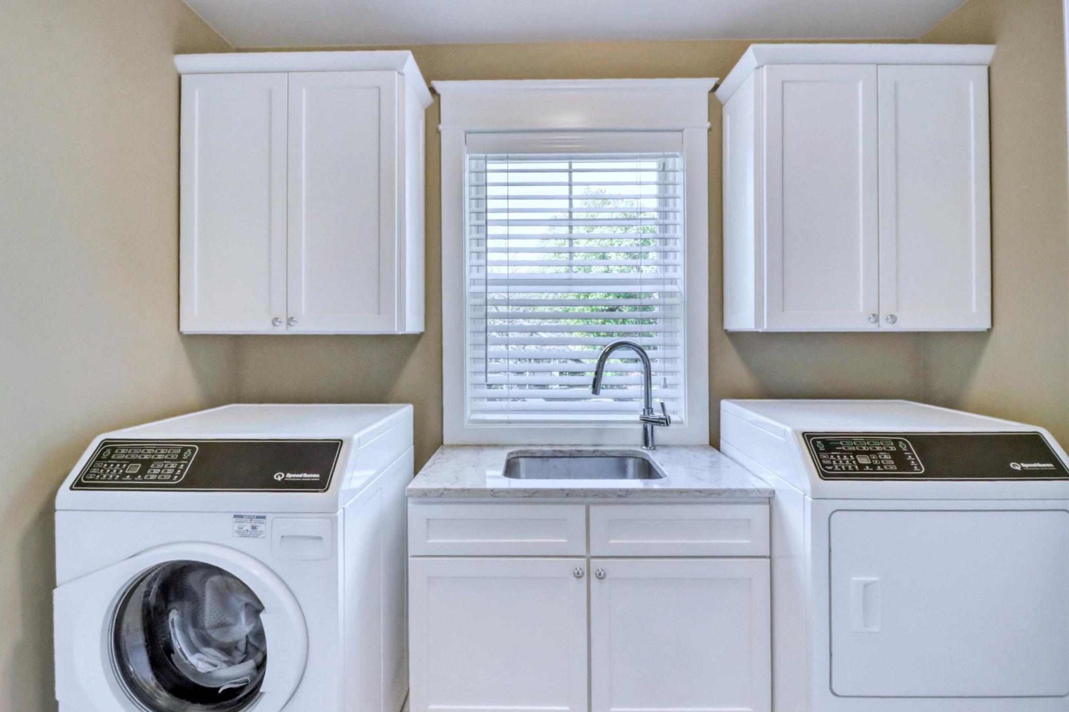 2014 single family home for sale at 910 8th Street S in Fargo, ND — 6 bed, 5 bath (photo 35 of 73)