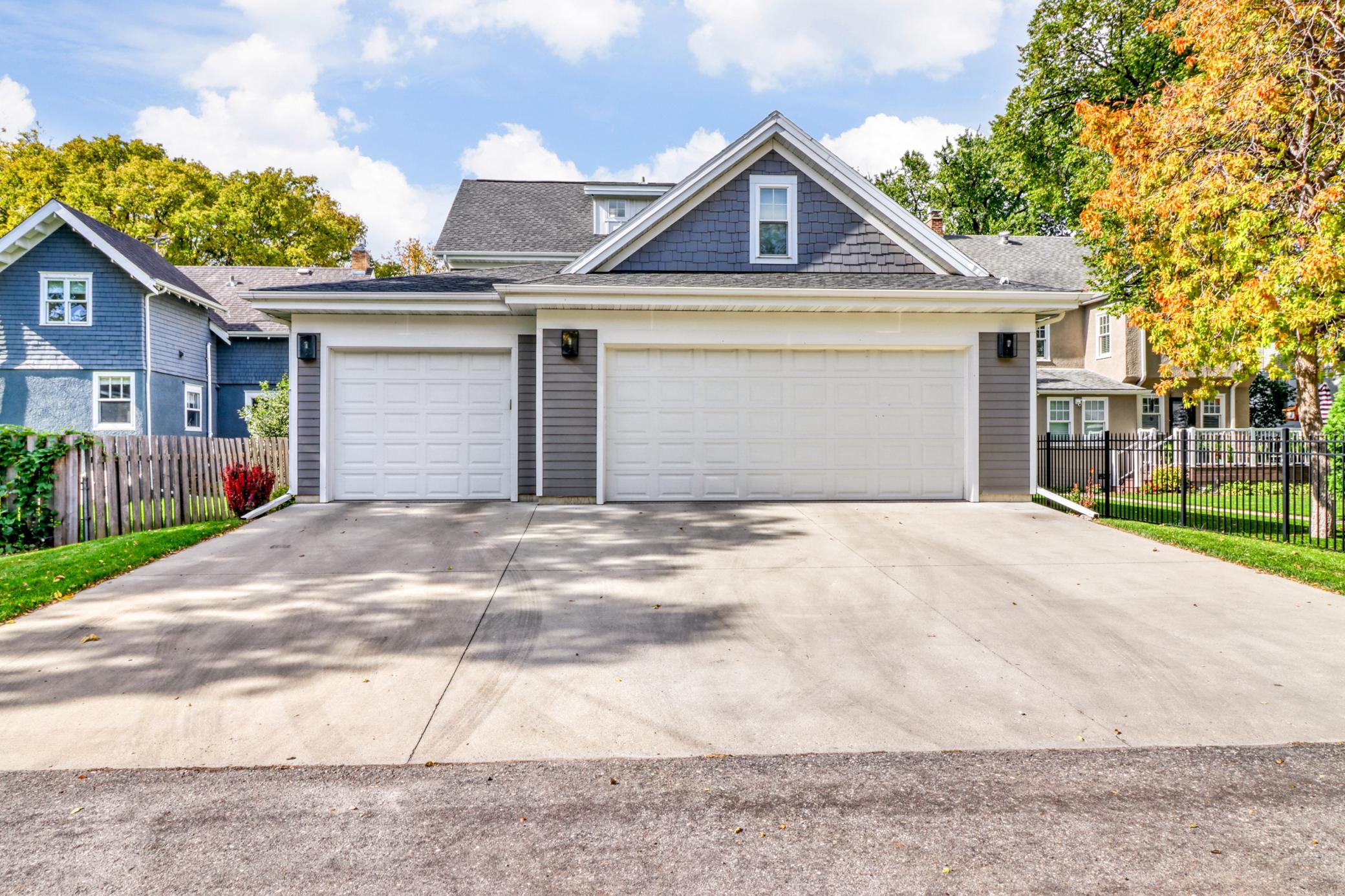 2014 single family home for sale at 910 8th Street S in Fargo, ND — 6 bed, 5 bath (photo 69 of 73)