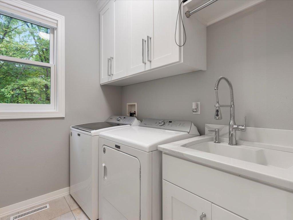 2001 single family home for sale at 14023 Hummingbird Drive in Park Rapids, MN — 4 bed, 3 bath (photo 29 of 64)