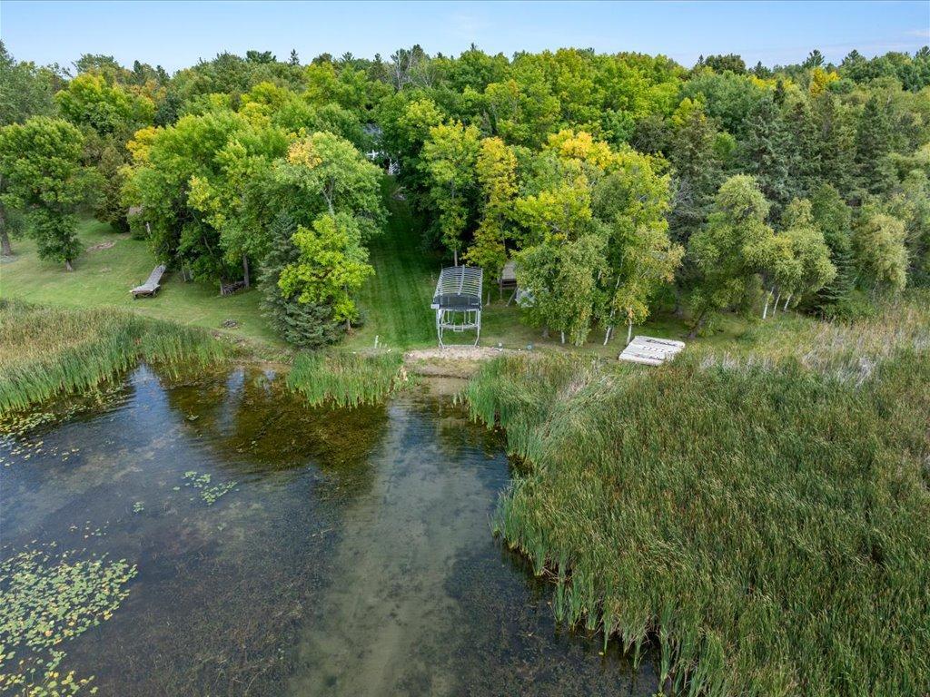 2001 single family home for sale at 14023 Hummingbird Drive in Park Rapids, MN — 4 bed, 3 bath (photo 6 of 64)