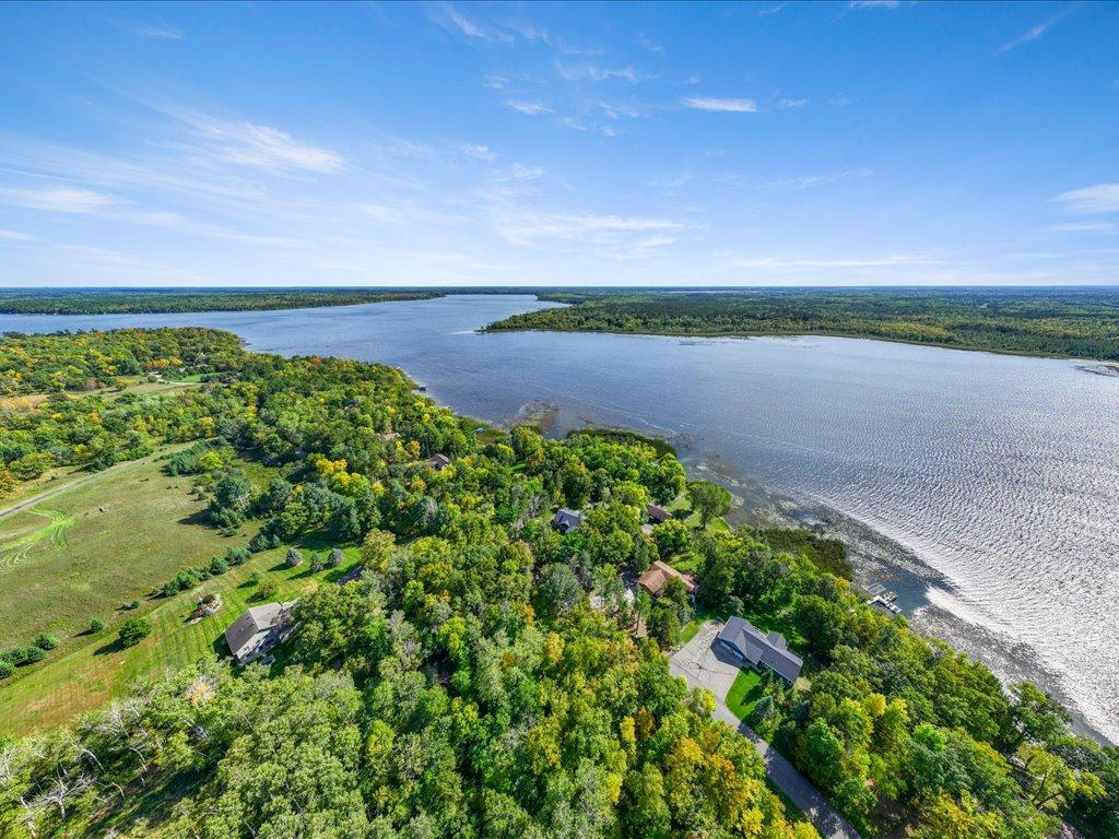 2001 single family home for sale at 14023 Hummingbird Drive in Park Rapids, MN — 4 bed, 3 bath (photo 61 of 64)