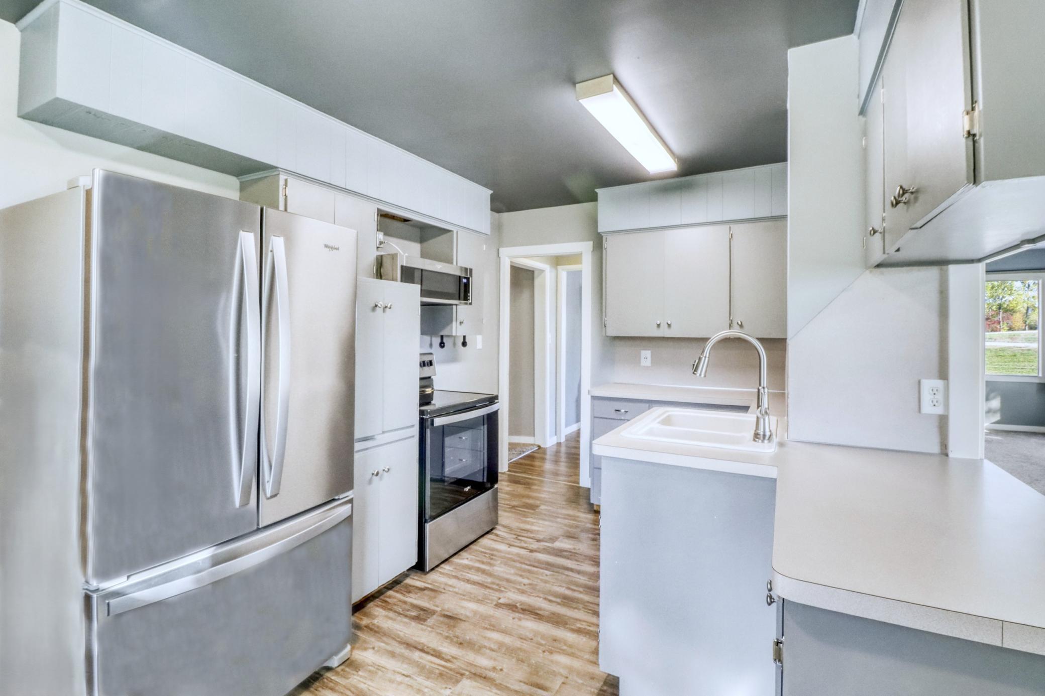 1939 single family home for sale at 502 Highway 59 N in Detroit Lakes, MN — 2 bed, 2 bath (photo 15 of 41)