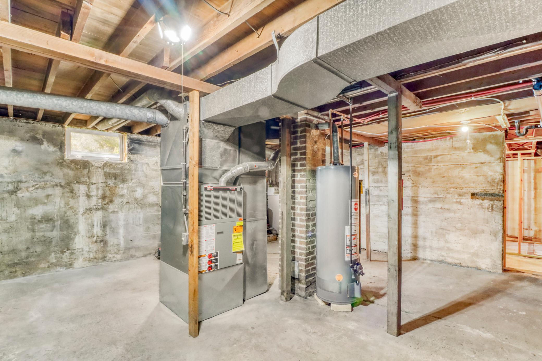 1939 single family home for sale at 502 Highway 59 N in Detroit Lakes, MN — 2 bed, 2 bath (photo 34 of 41)