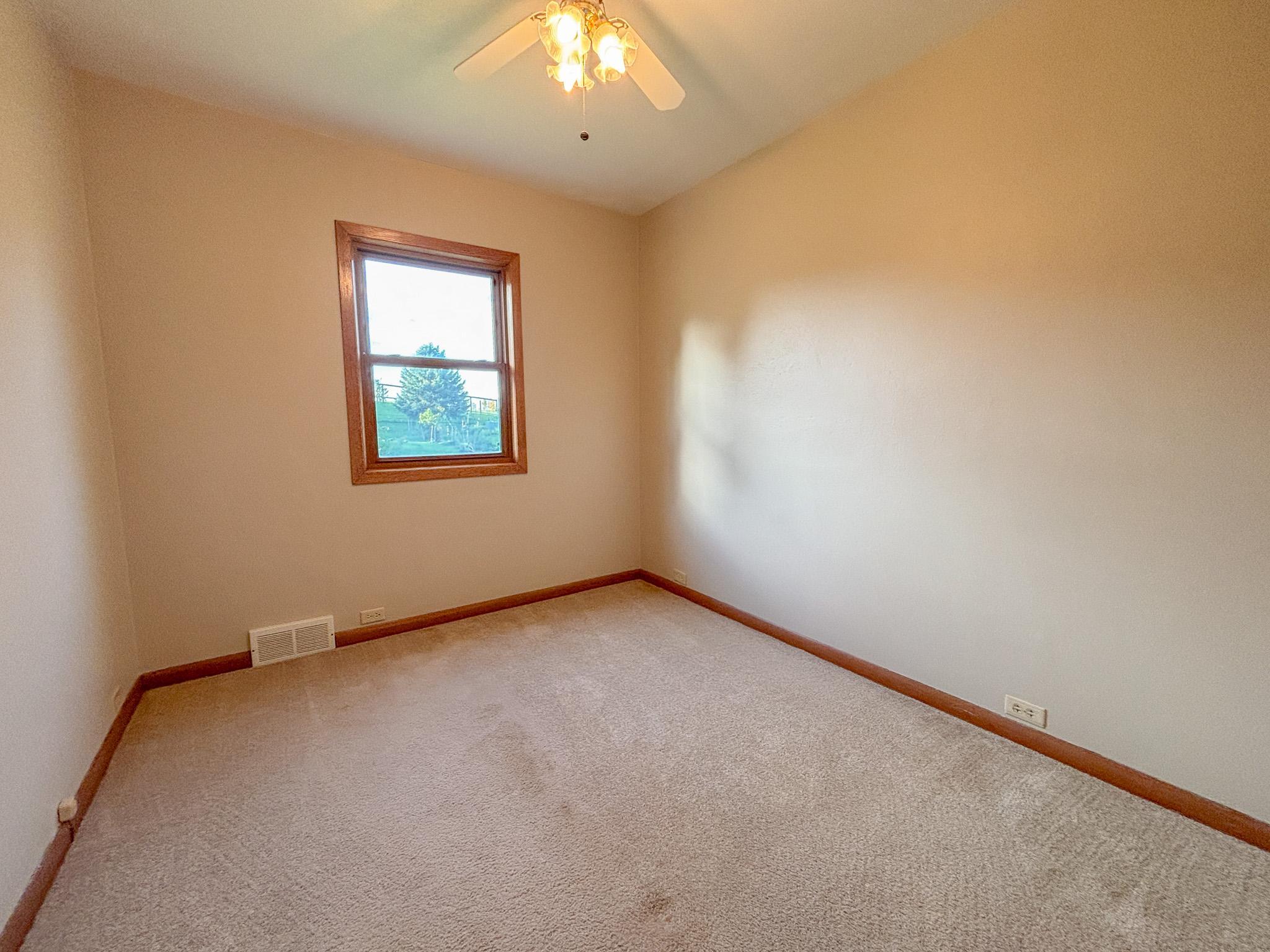 1954 single family home for sale at 740 E Gustavus Avenue in Fergus Falls, MN — 3 bed, 2 bath (photo 19 of 50)