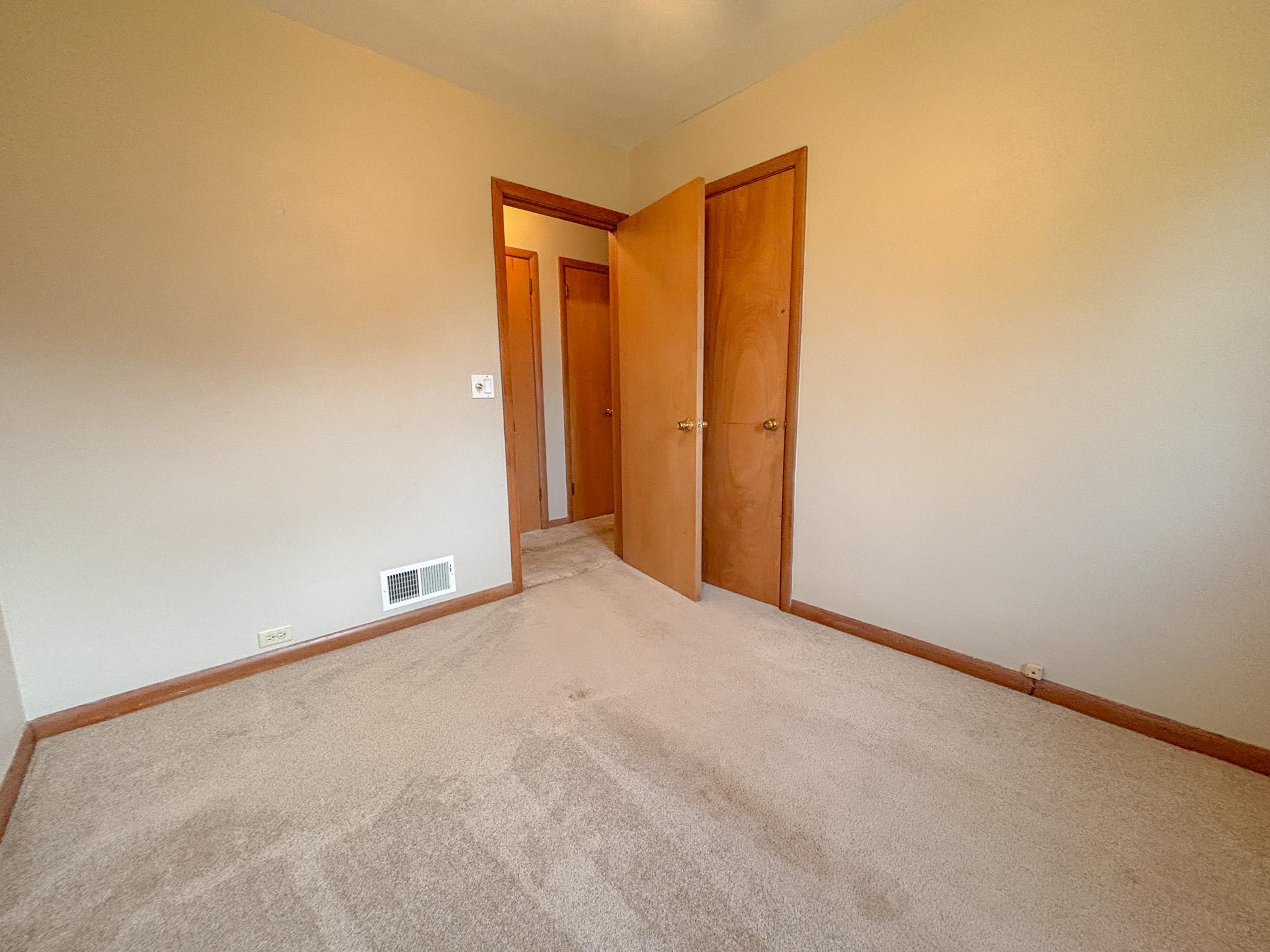 1954 single family home for sale at 740 E Gustavus Avenue in Fergus Falls, MN — 3 bed, 2 bath (photo 20 of 50)