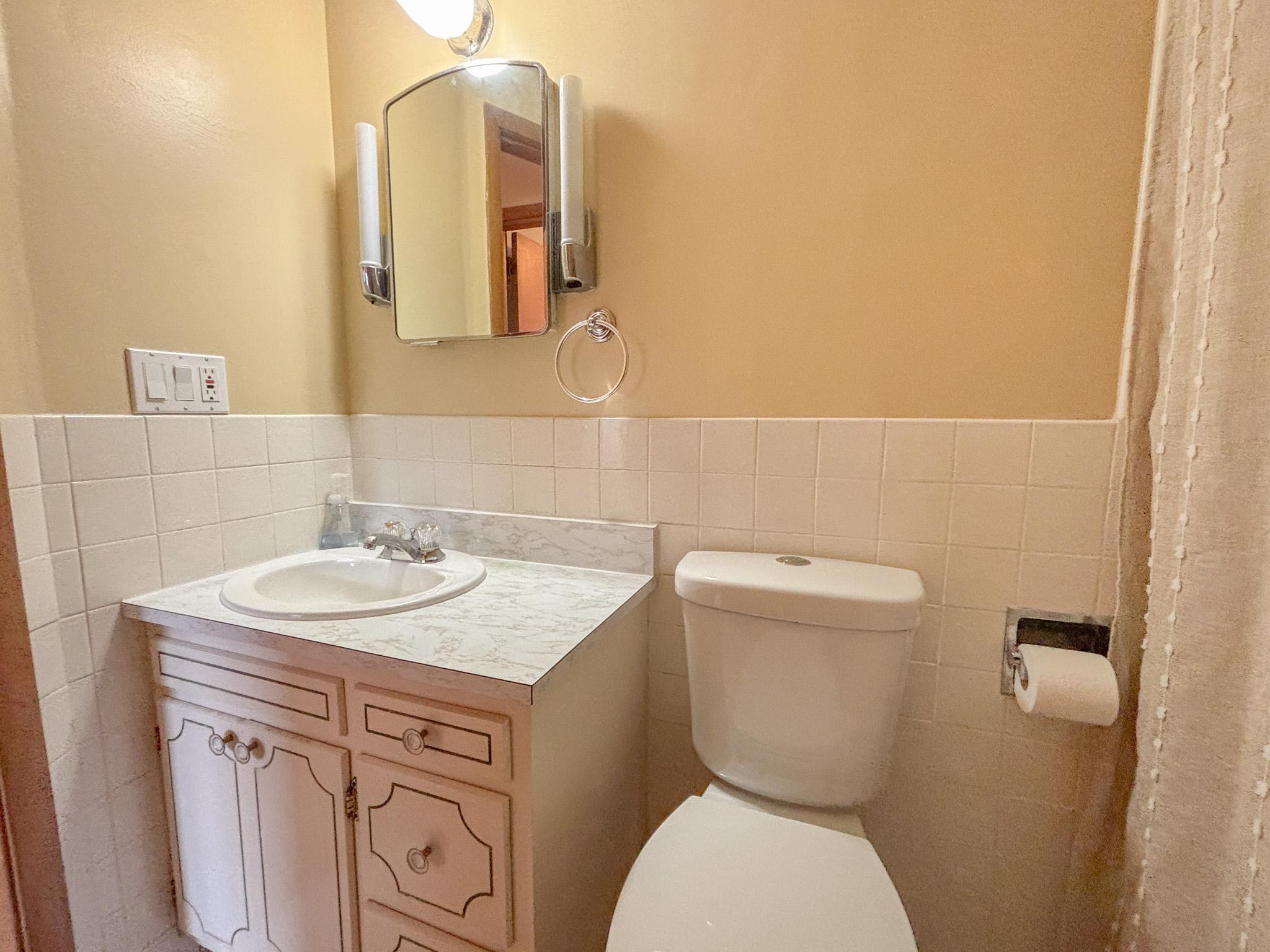 1954 single family home for sale at 740 E Gustavus Avenue in Fergus Falls, MN — 3 bed, 2 bath (photo 24 of 50)
