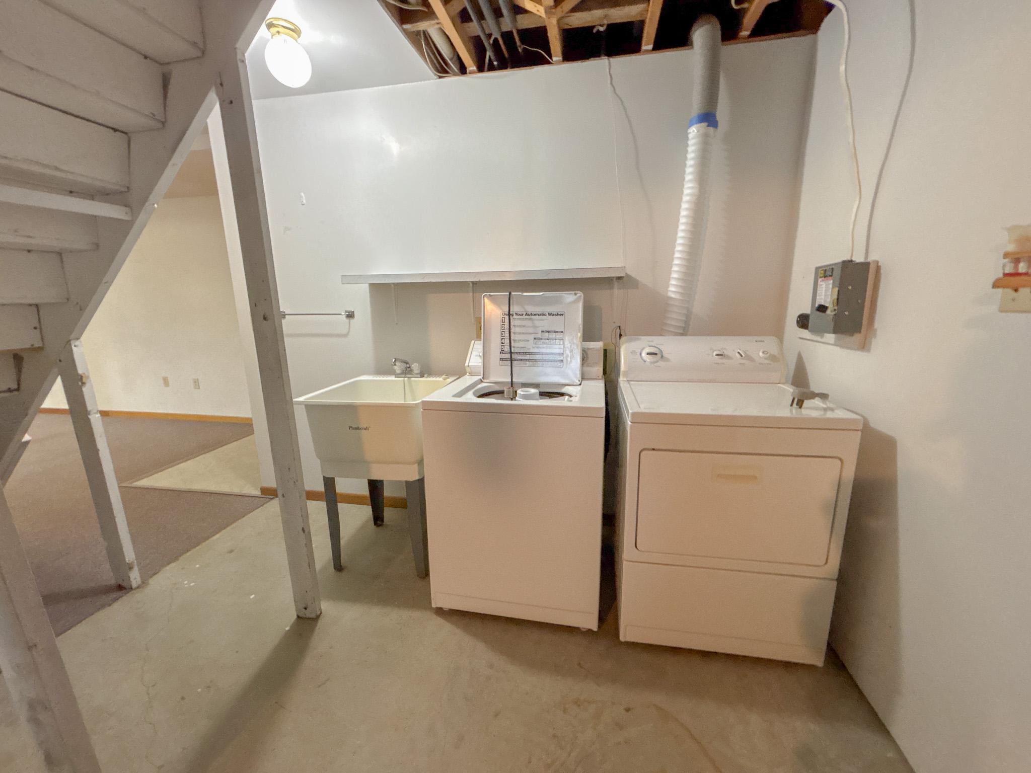 1954 single family home for sale at 740 E Gustavus Avenue in Fergus Falls, MN — 3 bed, 2 bath (photo 31 of 50)