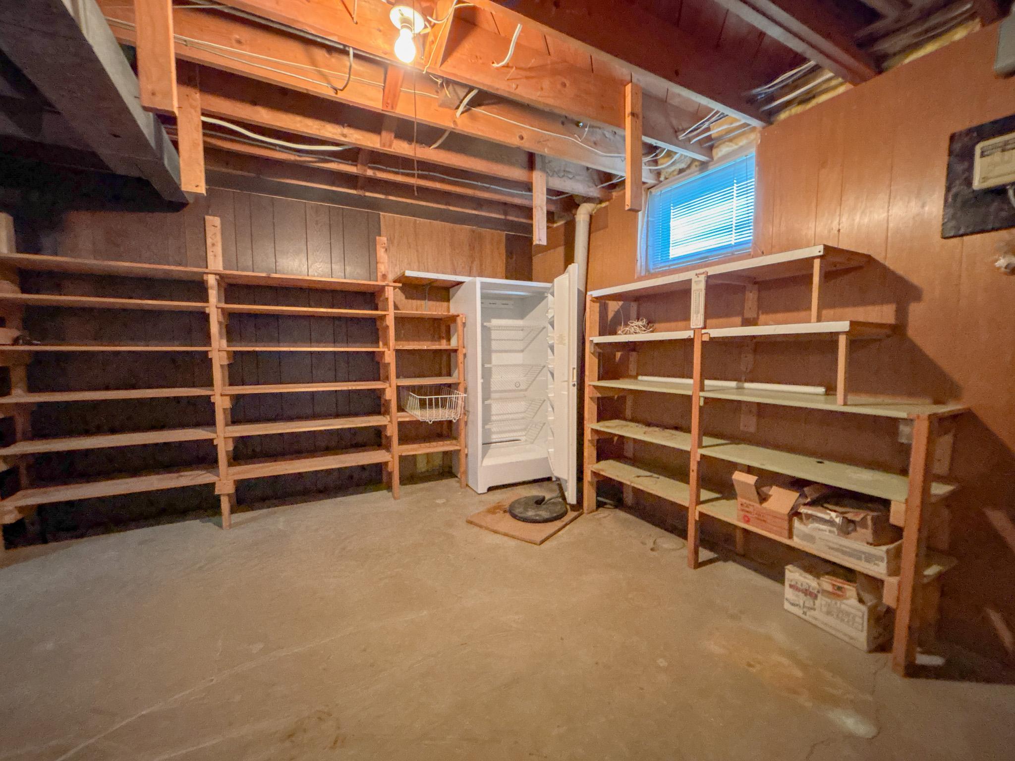 1954 single family home for sale at 740 E Gustavus Avenue in Fergus Falls, MN — 3 bed, 2 bath (photo 33 of 50)