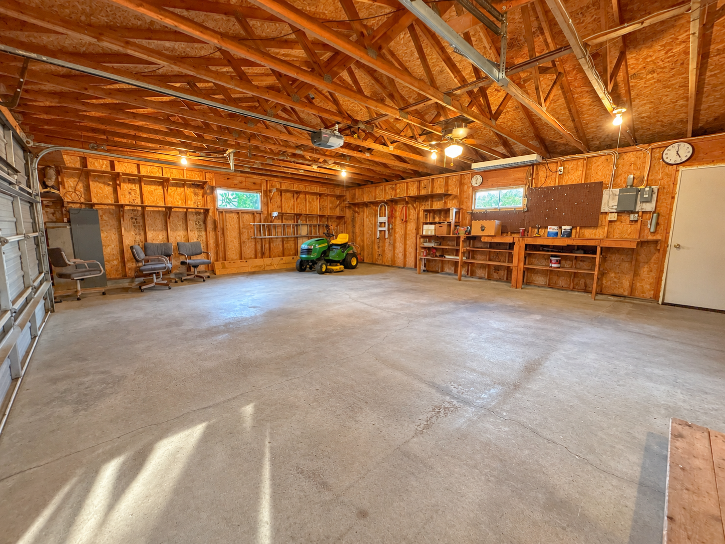 1954 single family home for sale at 740 E Gustavus Avenue in Fergus Falls, MN — 3 bed, 2 bath (photo 36 of 50)