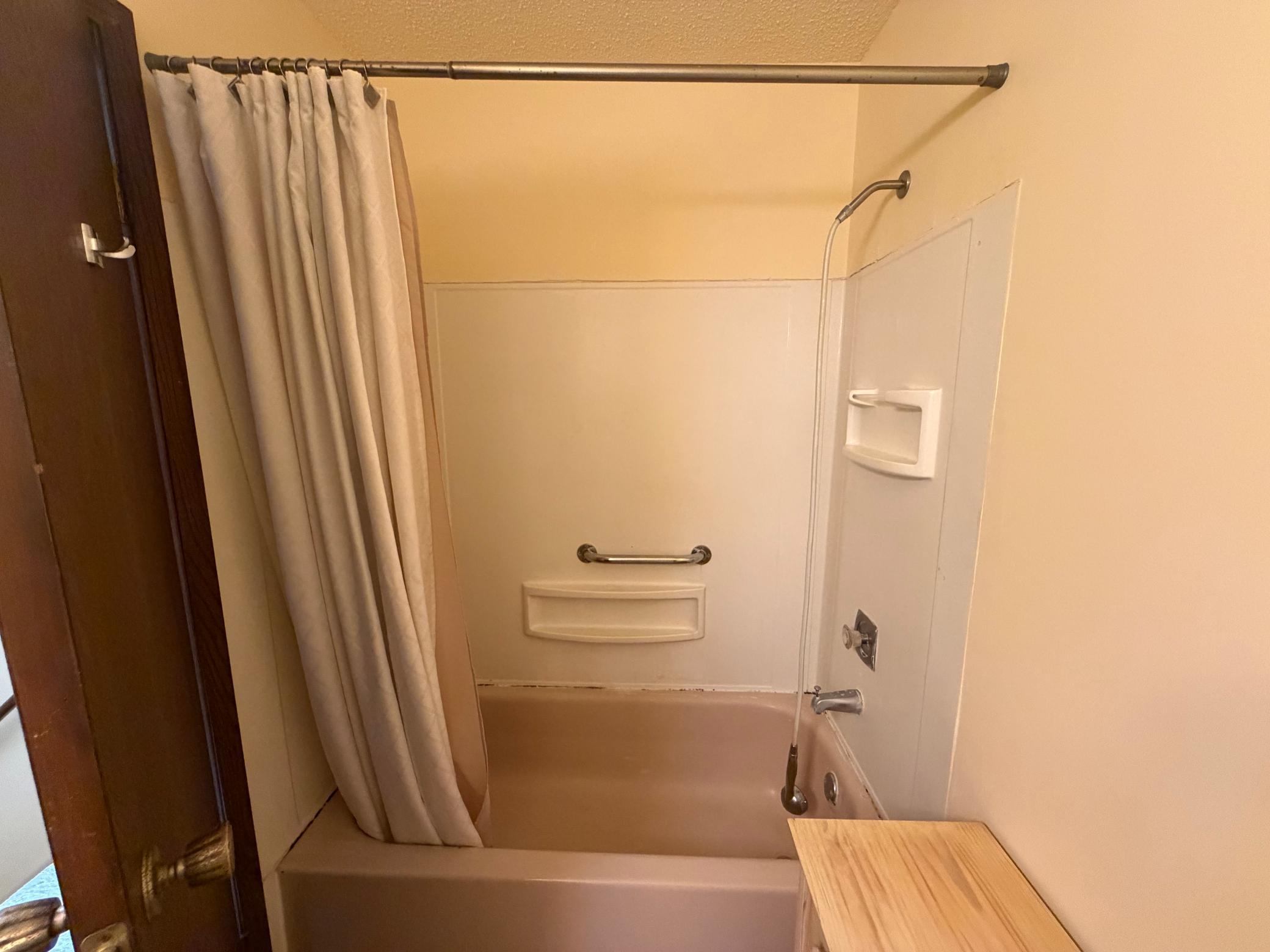 1978 single family home for sale at 407 Southwood Drive in Horace, ND — 3 bed, 3 bath (photo 32 of 52)