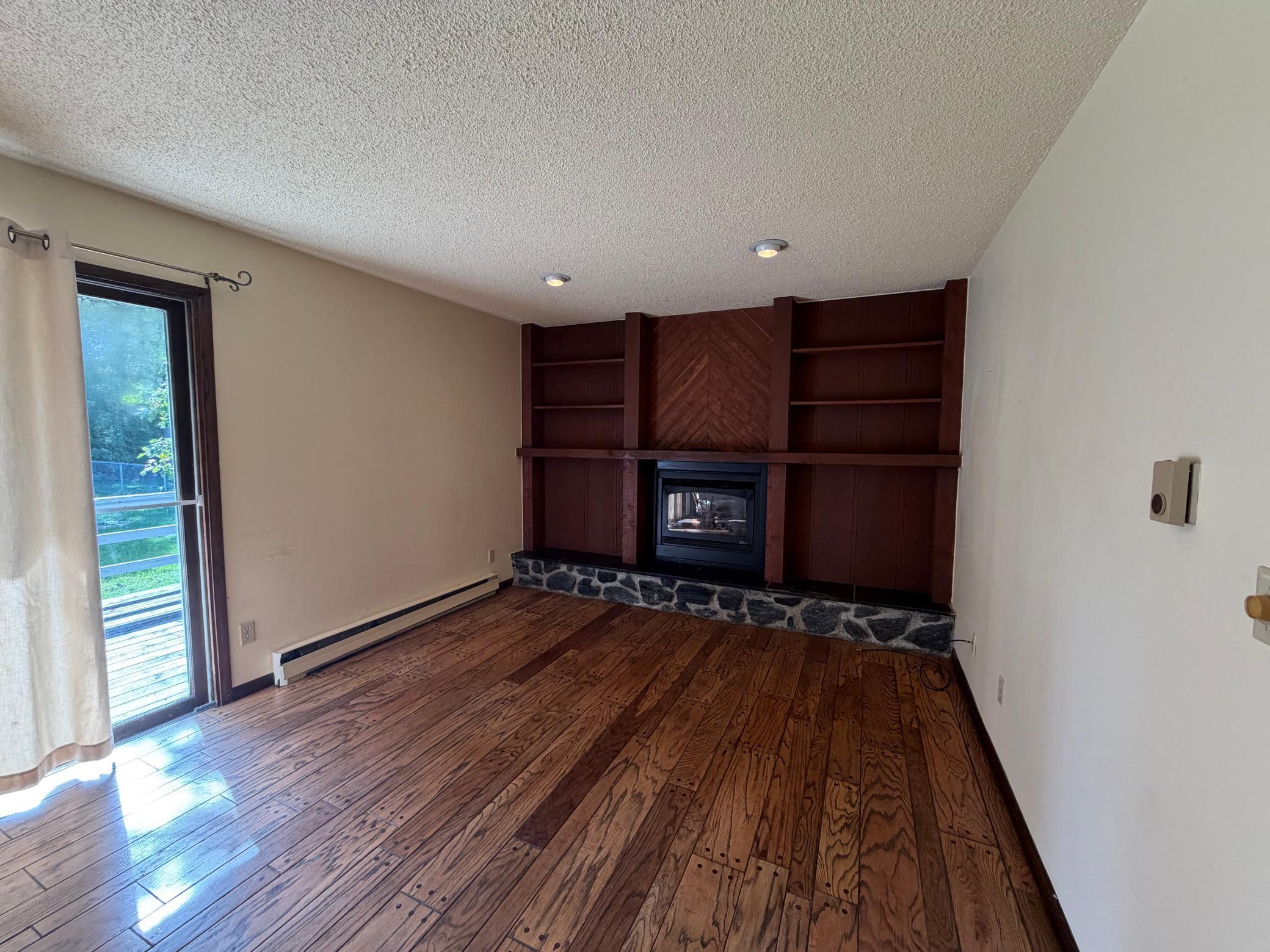 1978 single family home for sale at 407 Southwood Drive in Horace, ND — 3 bed, 3 bath (photo 10 of 52)