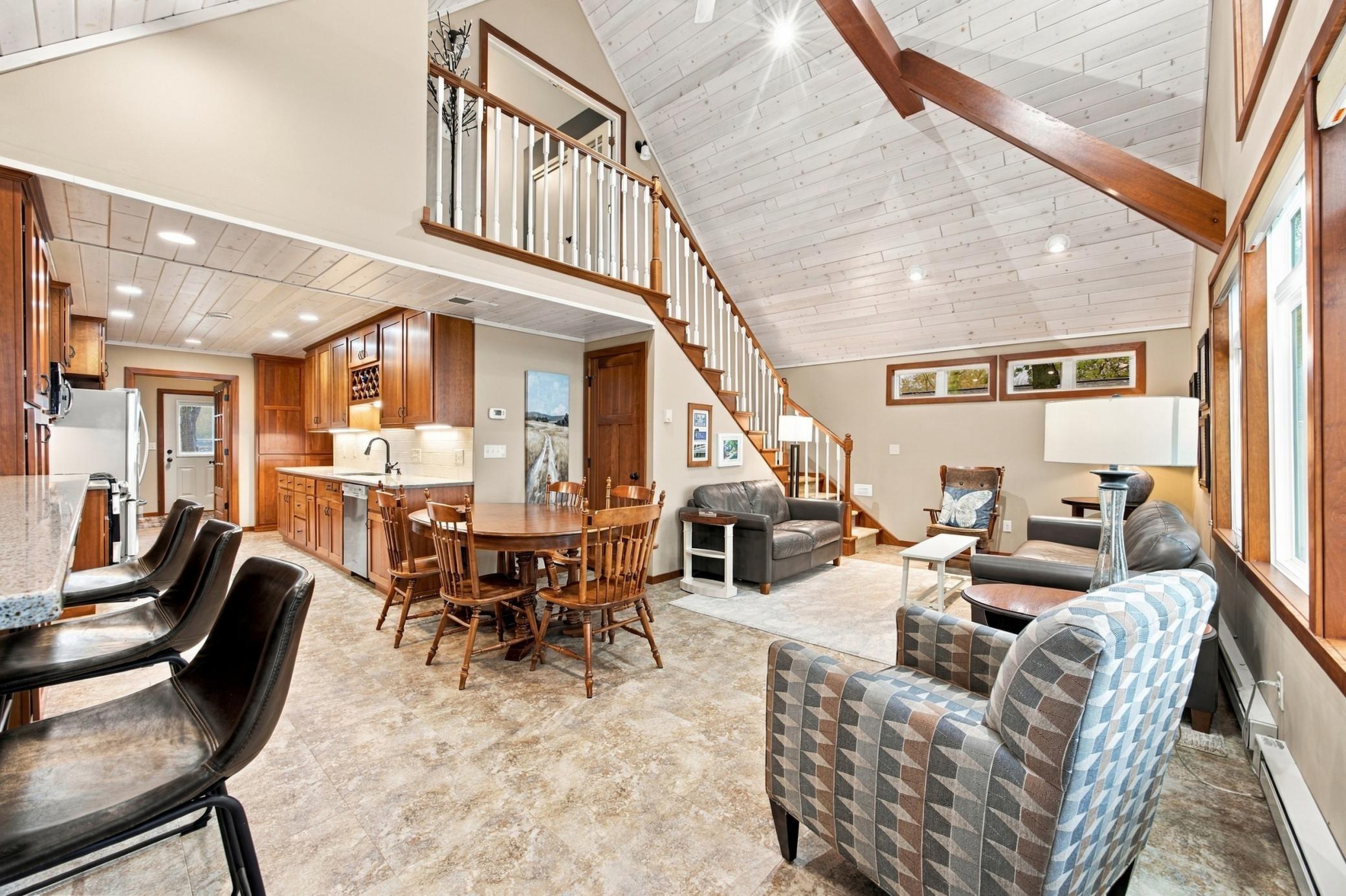 1971 single family home for sale at 43537 Inlet Beach Road in Pelican Rapids, MN — 4 bed, 2 bath (photo 16 of 53)