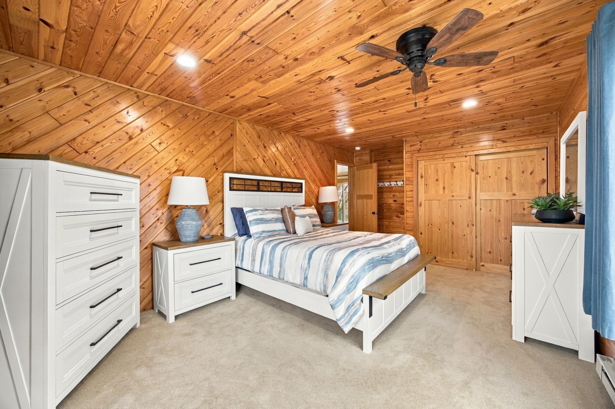1971 single family home for sale at 43537 Inlet Beach Road in Pelican Rapids, MN — 4 bed, 2 bath (photo 25 of 53)