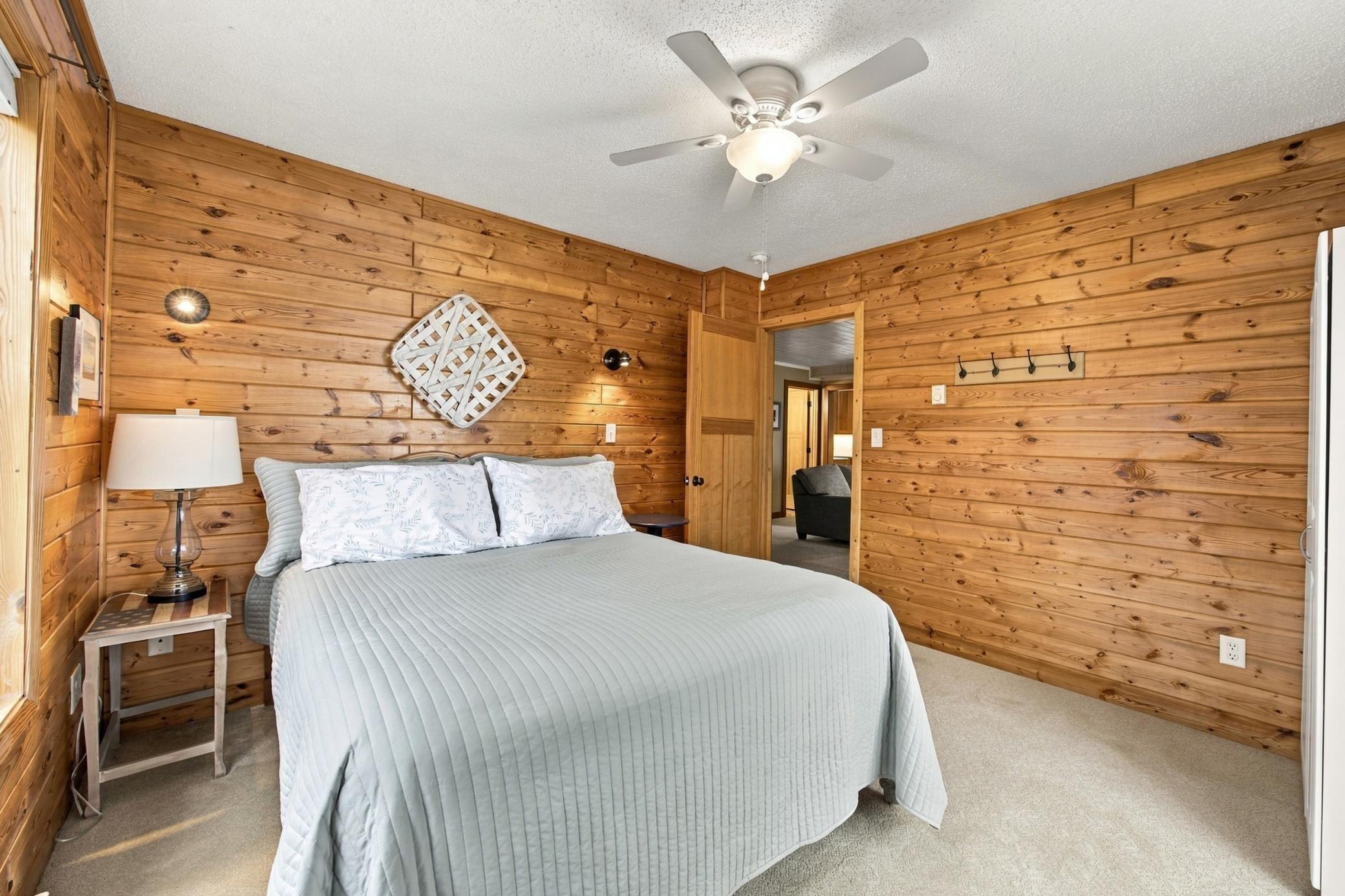 1971 single family home for sale at 43537 Inlet Beach Road in Pelican Rapids, MN — 4 bed, 2 bath (photo 27 of 53)