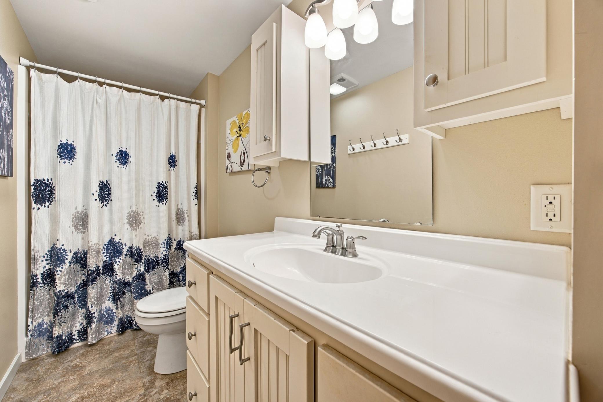 1971 single family home for sale at 43537 Inlet Beach Road in Pelican Rapids, MN — 4 bed, 2 bath (photo 32 of 53)