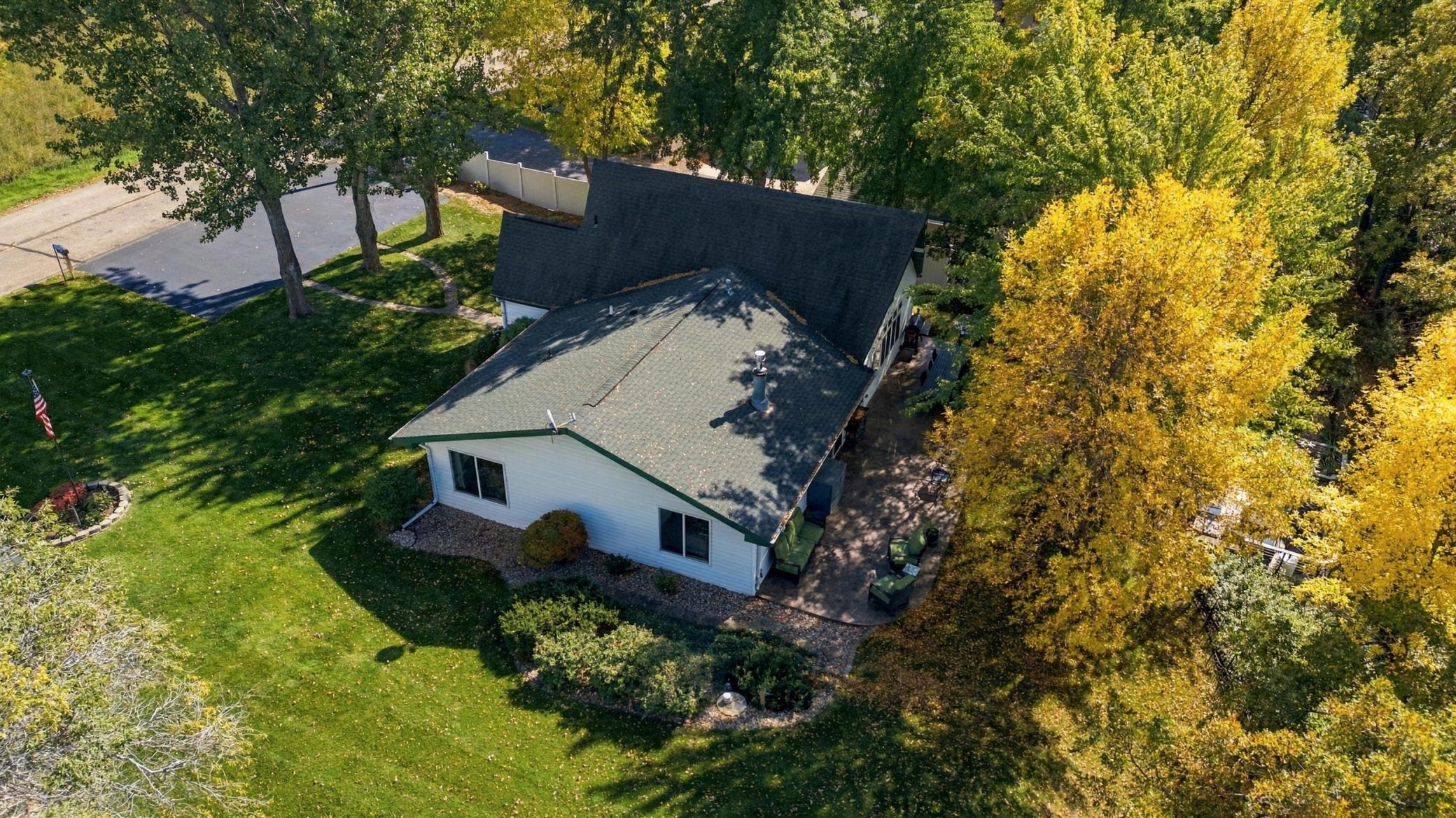 1971 single family home for sale at 43537 Inlet Beach Road in Pelican Rapids, MN — 4 bed, 2 bath (photo 45 of 53)