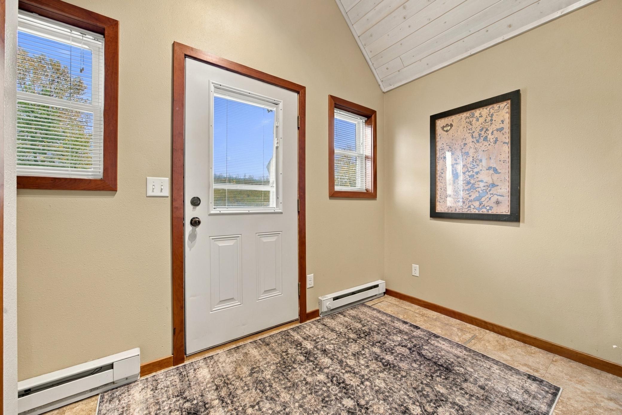 1971 single family home for sale at 43537 Inlet Beach Road in Pelican Rapids, MN — 4 bed, 2 bath (photo 10 of 53)