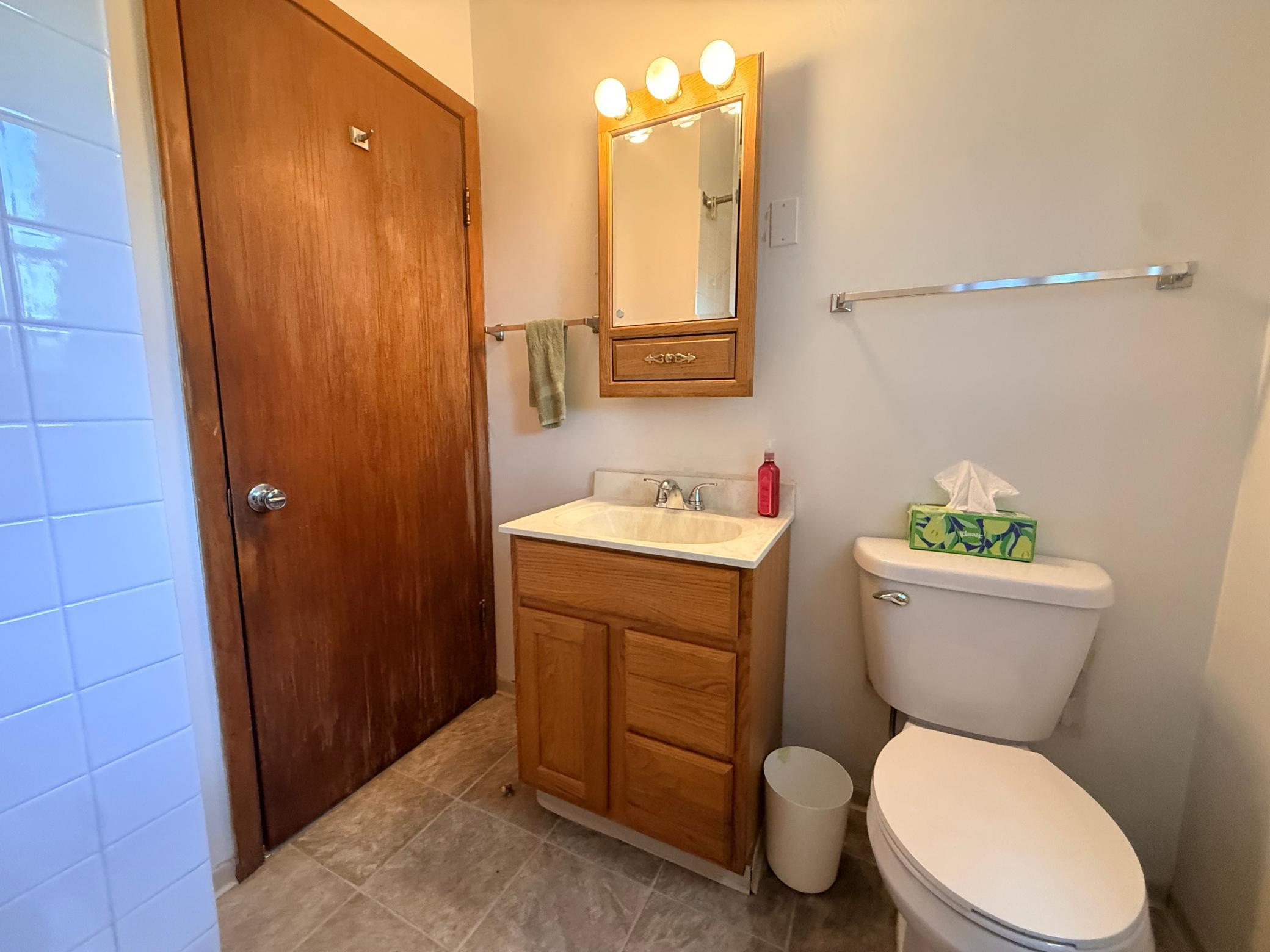 1954 single family home for sale at 1114 10 1/2 Street N in Moorhead, MN — 3 bed, 1 bath (photo 9 of 10)