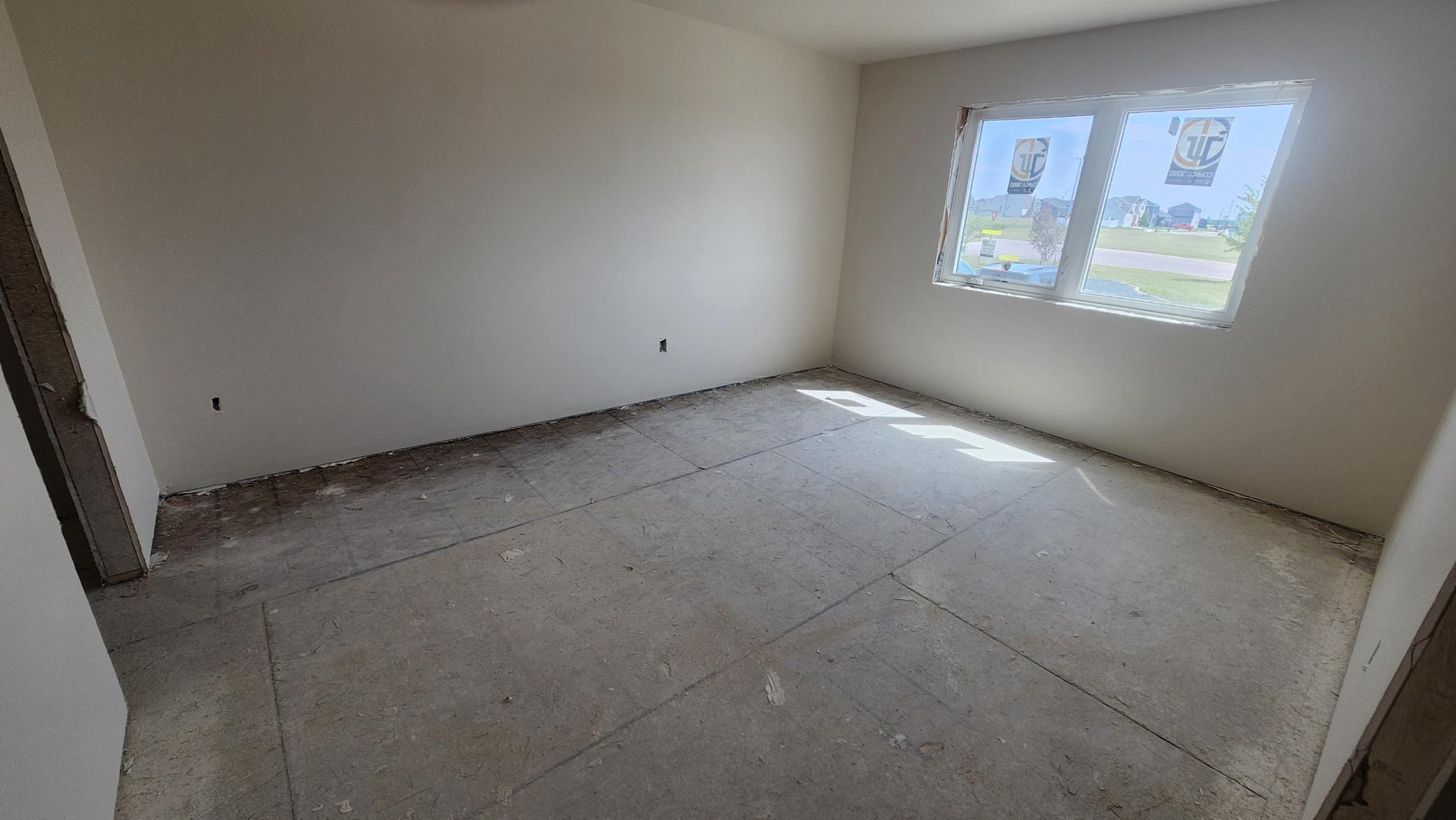 2026 single family home for sale at 7150 25th Street S in Fargo, ND — 2 bed, 2 bath (photo 8 of 14)