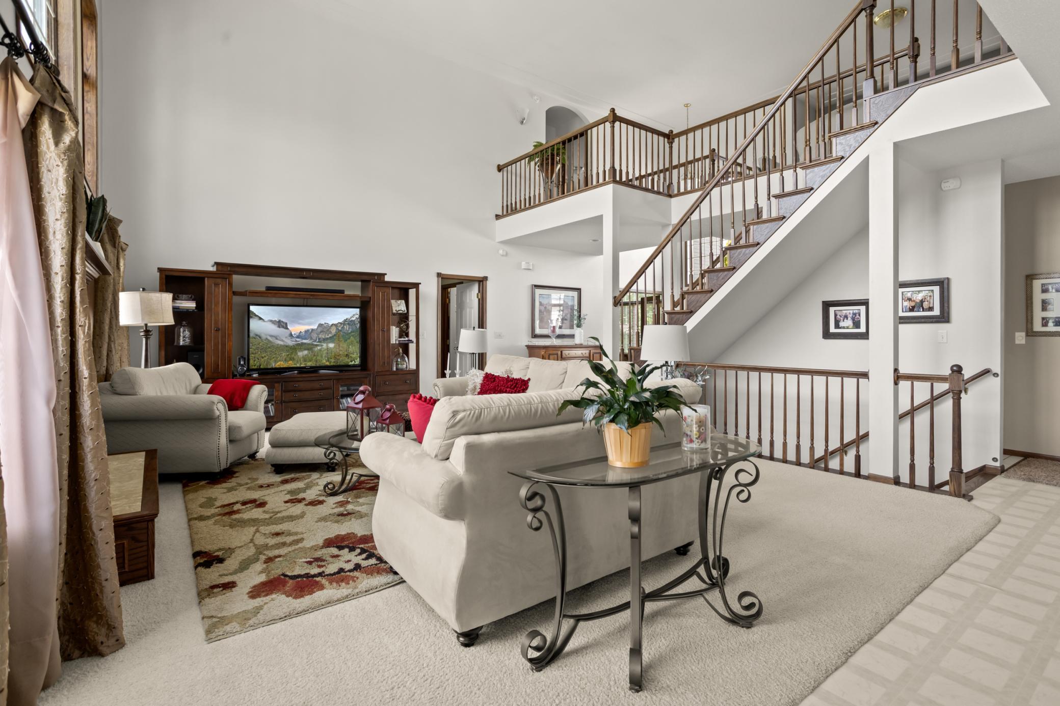1994 single family home for sale at 5010 Meadow Creek Drive S in Fargo, ND — 5 bed, 4 bath (photo 13 of 75)