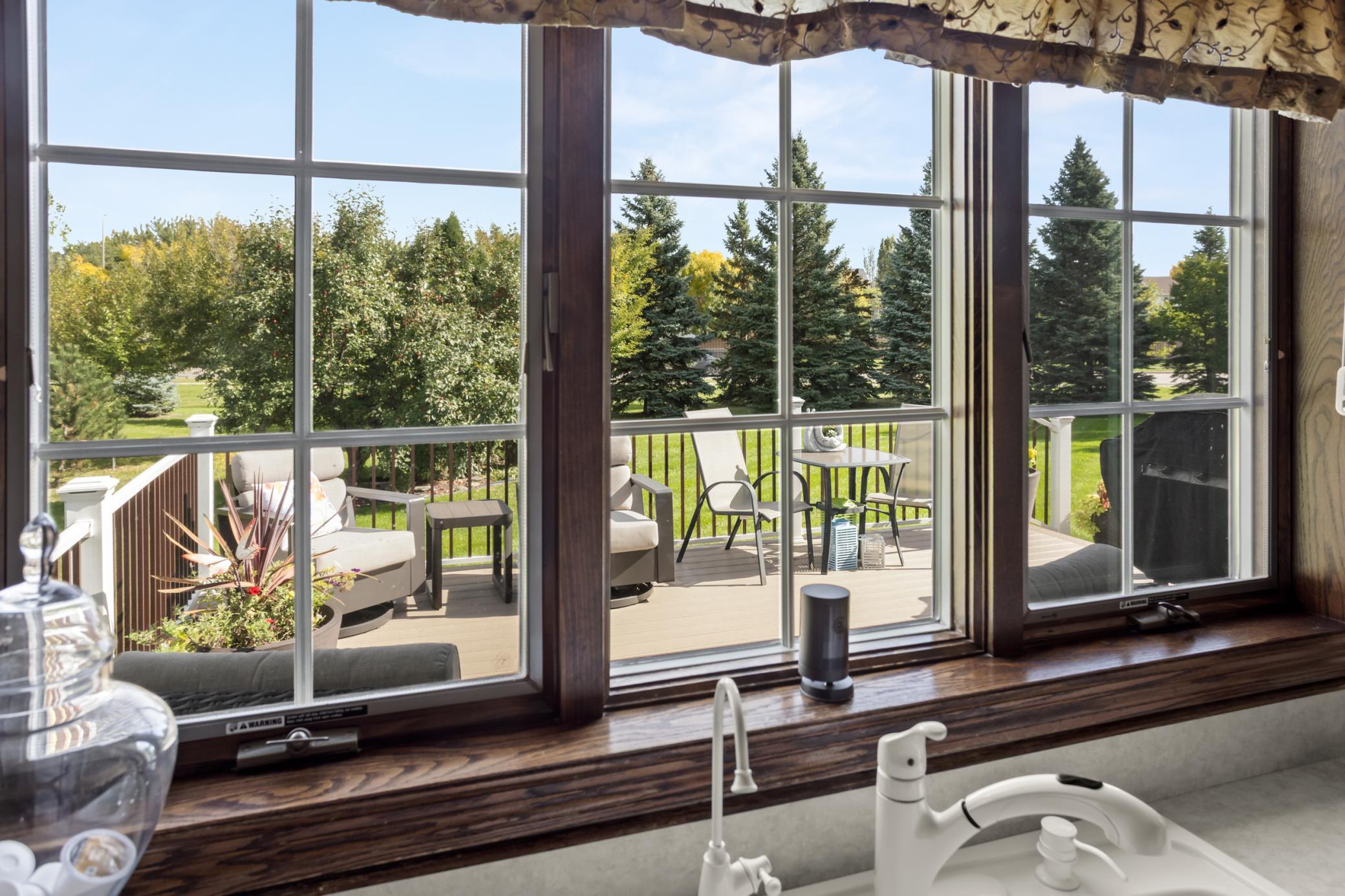 1994 single family home for sale at 5010 Meadow Creek Drive S in Fargo, ND — 5 bed, 4 bath (photo 19 of 75)