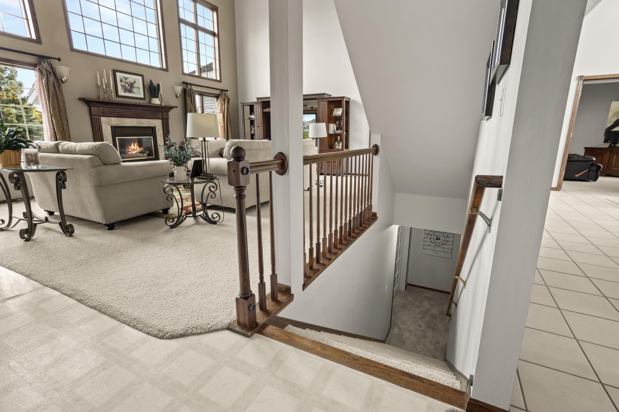 1994 single family home for sale at 5010 Meadow Creek Drive S in Fargo, ND — 5 bed, 4 bath (photo 43 of 75)