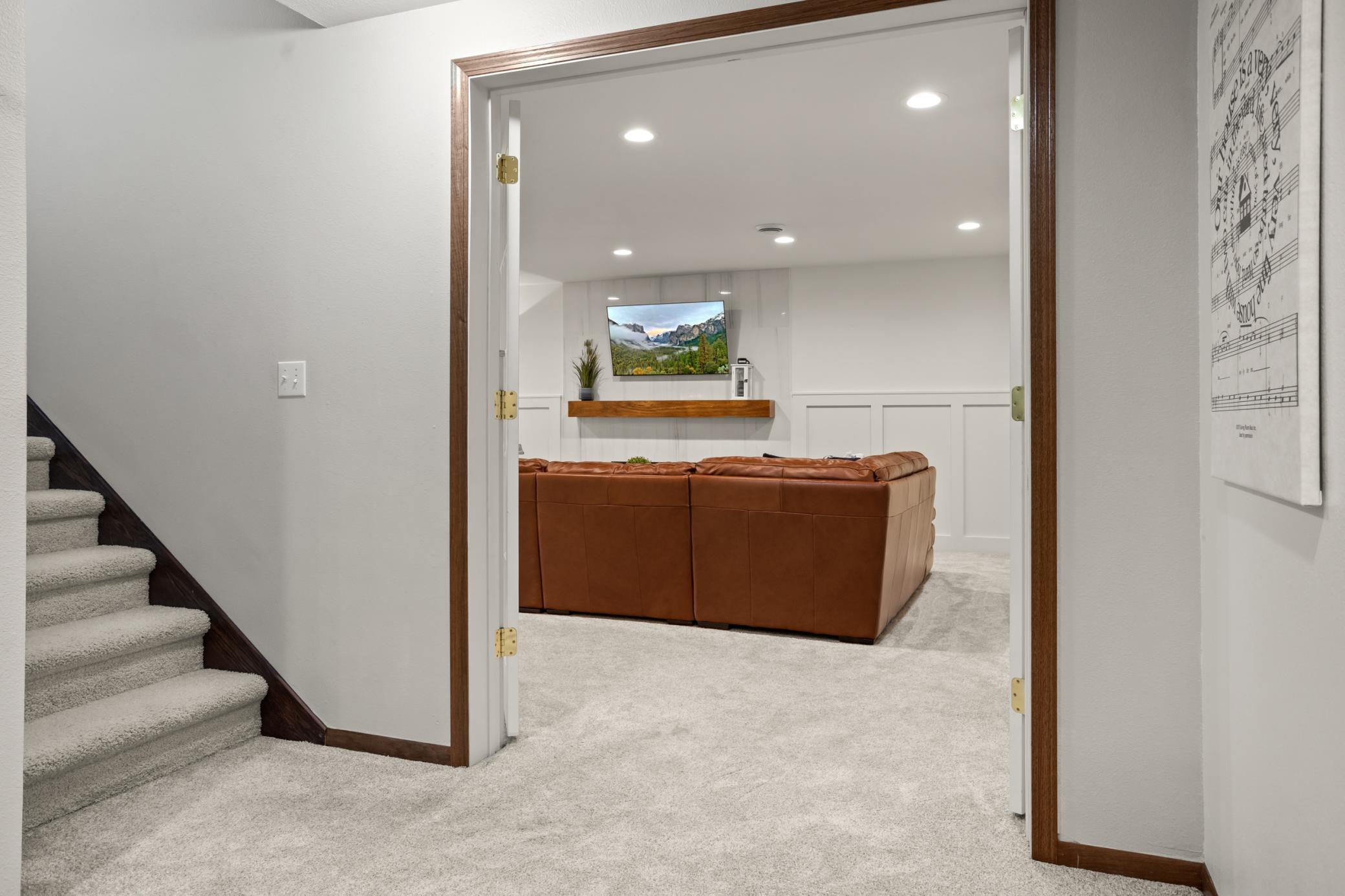 1994 single family home for sale at 5010 Meadow Creek Drive S in Fargo, ND — 5 bed, 4 bath (photo 45 of 75)