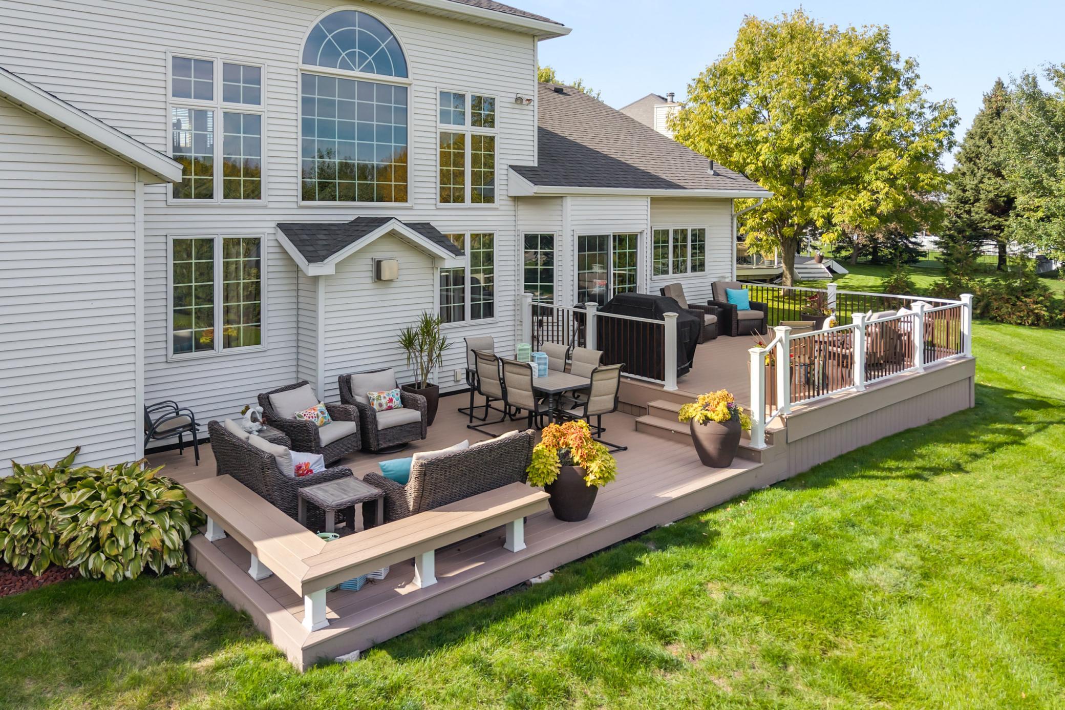 1994 single family home for sale at 5010 Meadow Creek Drive S in Fargo, ND — 5 bed, 4 bath (photo 73 of 75)