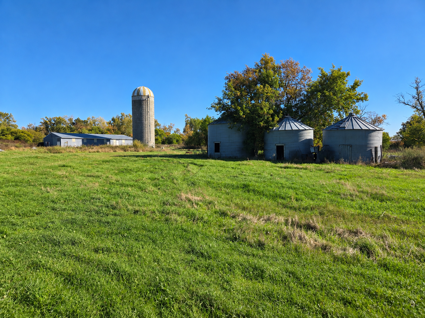 1940 single family home for sale at 12660 80th Street SE in Stirum, ND — 5 bed, 2 bath (photo 6 of 26)