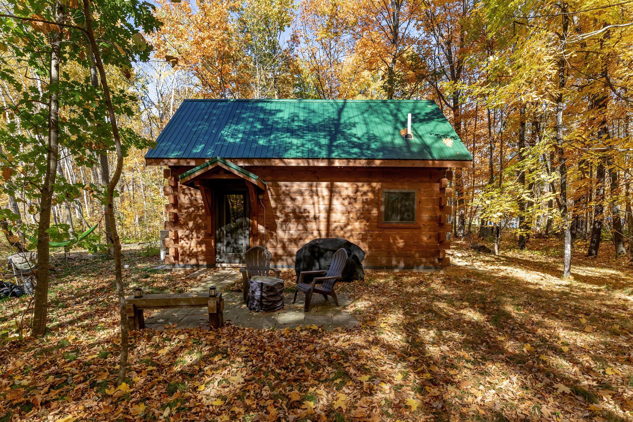 2022 single family home for sale at 20103 Rabbit Court in Crosby, MN — 1 bed, 1 bath (photo 4 of 29)