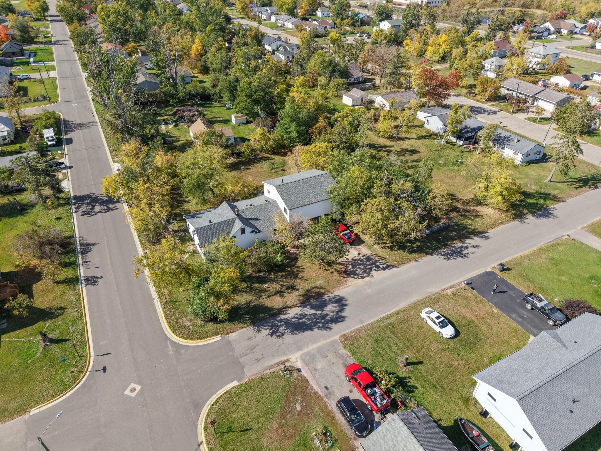 1910 single family home for sale at 1311 3rd Street SE in Bemidji, MN — 5 bed, 3 bath