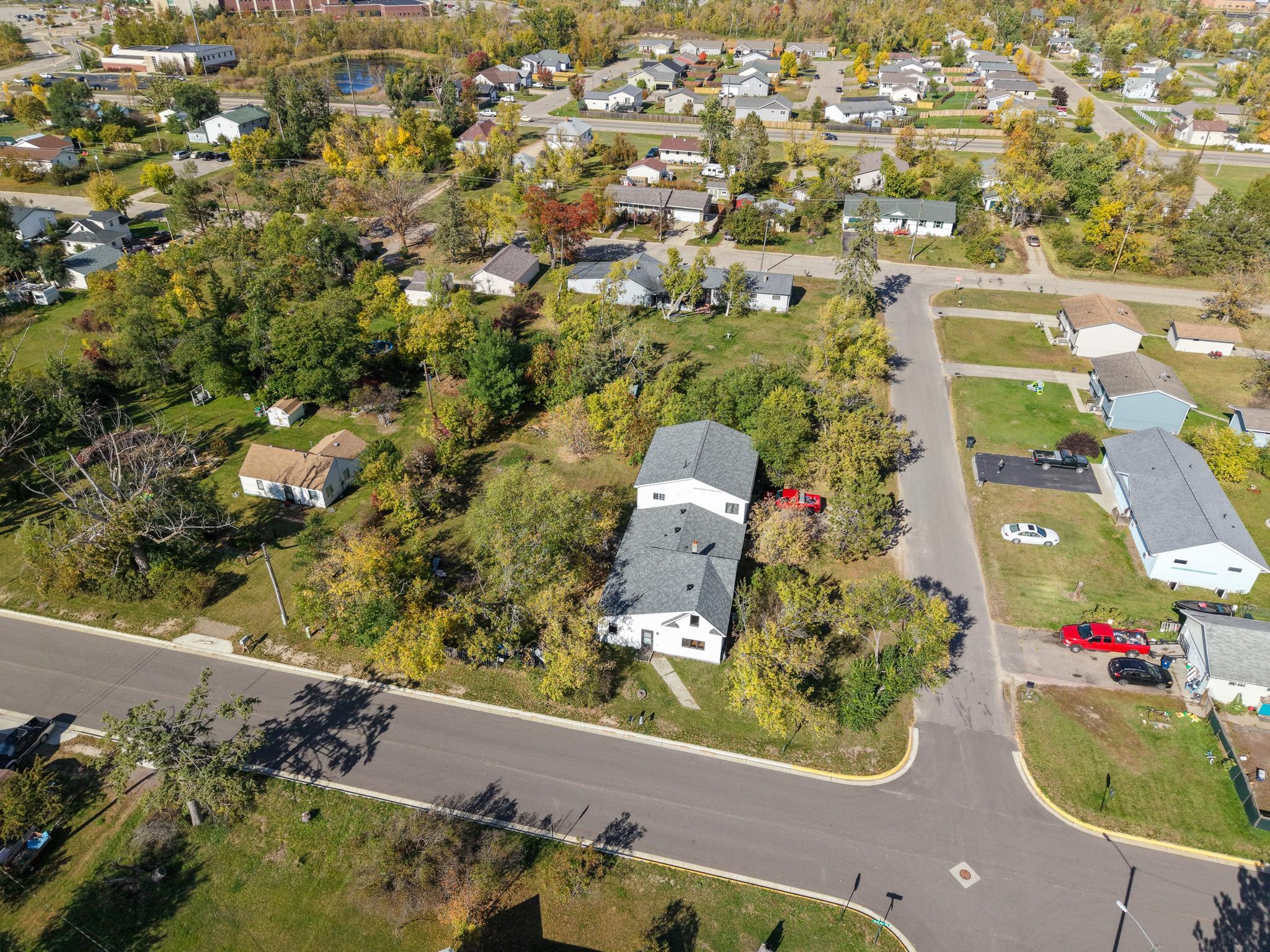 1910 single family home for sale at 1311 3rd Street SE in Bemidji, MN — 5 bed, 3 bath (photo 50 of 59)