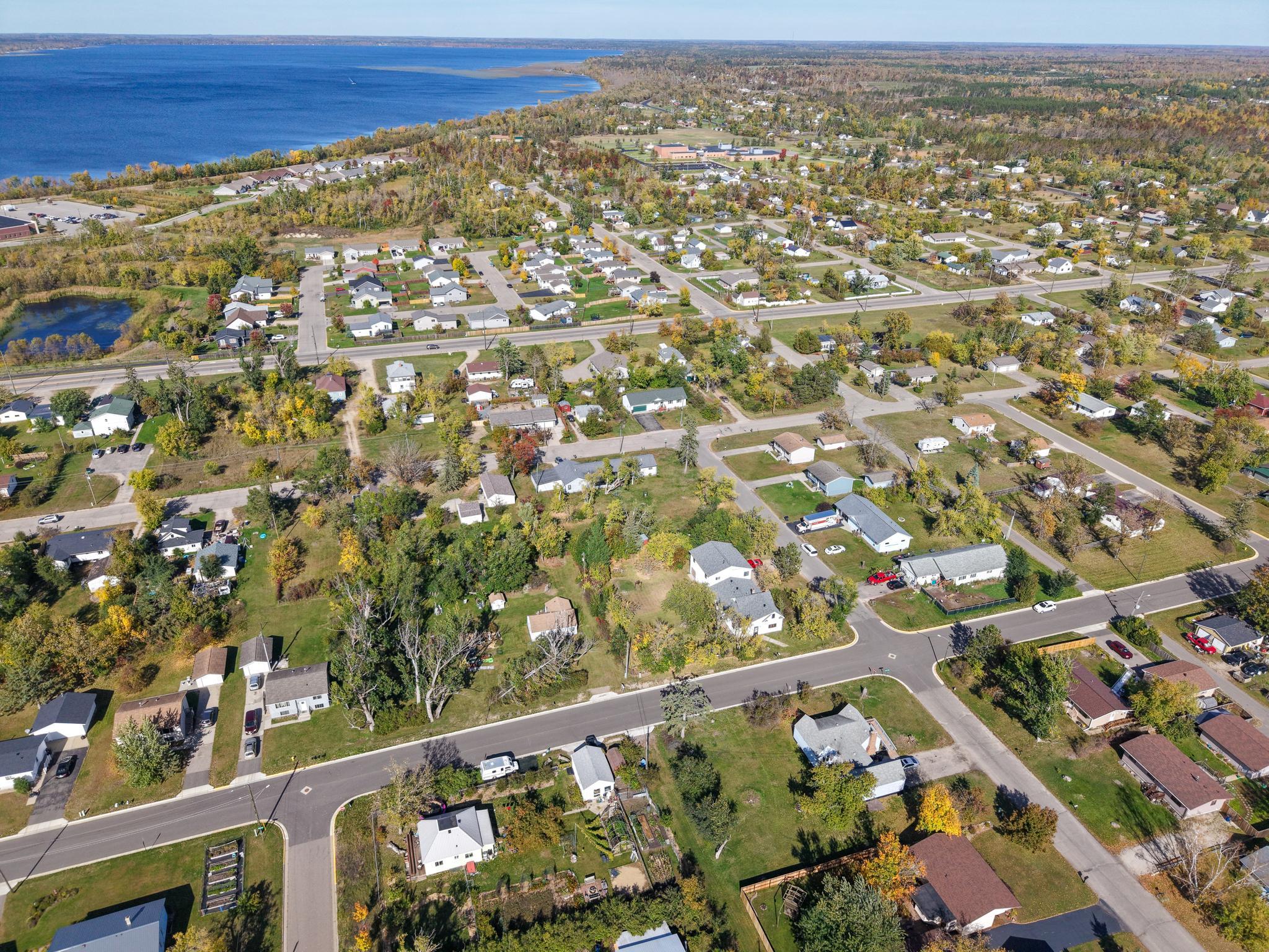 1910 single family home for sale at 1311 3rd Street SE in Bemidji, MN — 5 bed, 3 bath (photo 55 of 59)