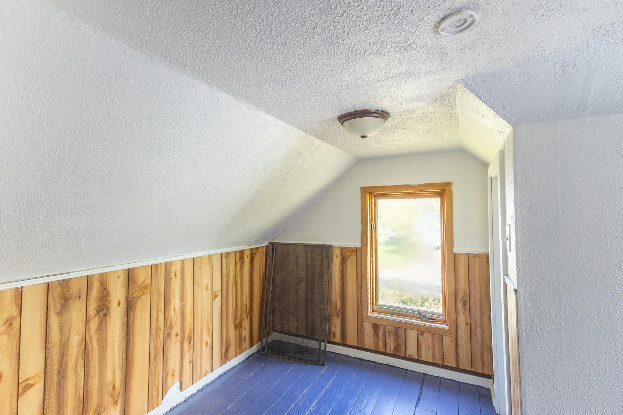 1910 single family home for sale at 1311 3rd Street SE in Bemidji, MN — 5 bed, 3 bath (photo 10 of 59)