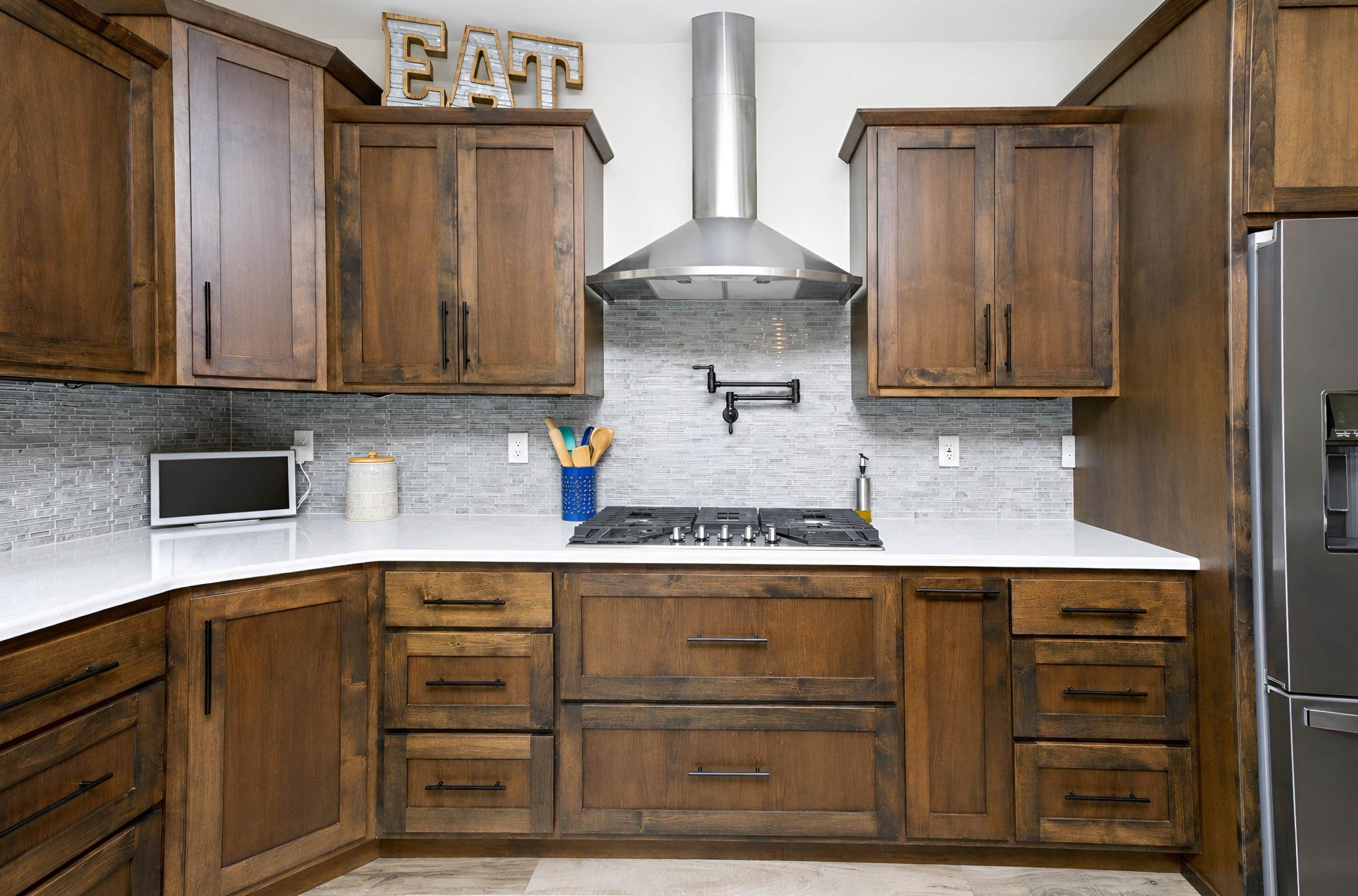 2020 single family home for sale at 17115 Lakeview Lane in Audubon, MN — 5 bed, 3 bath (photo 12 of 70)