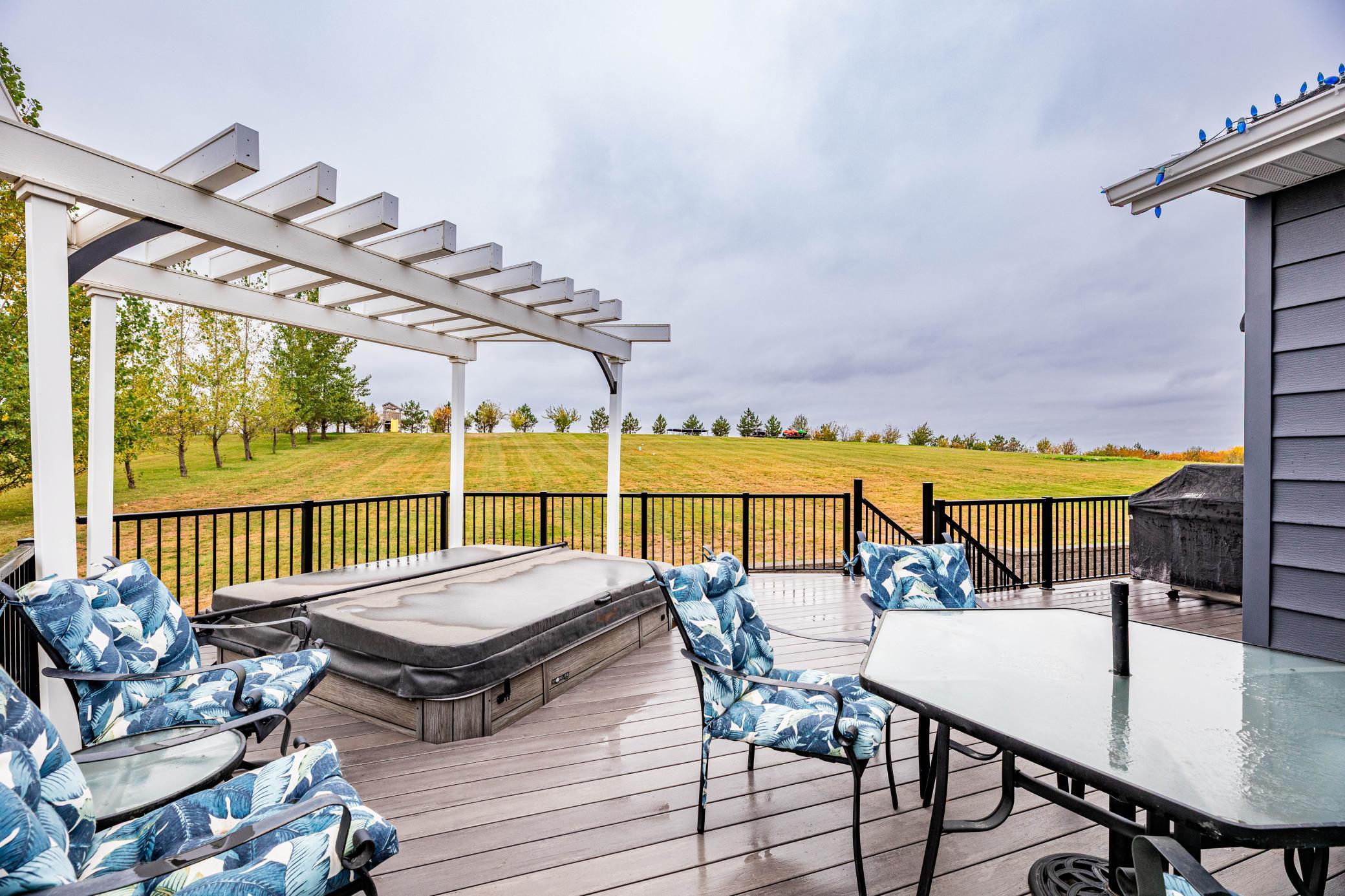 2020 single family home for sale at 17115 Lakeview Lane in Audubon, MN — 5 bed, 3 bath (photo 19 of 70)