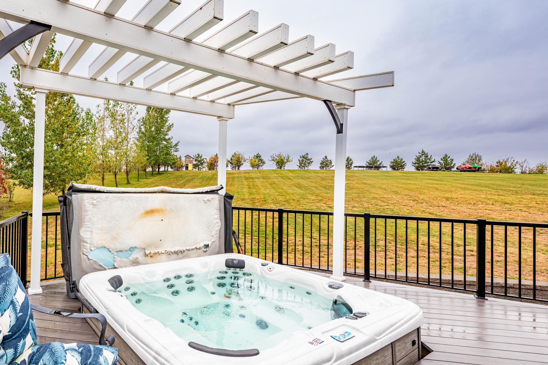 2020 single family home for sale at 17115 Lakeview Lane in Audubon, MN — 5 bed, 3 bath (photo 21 of 70)