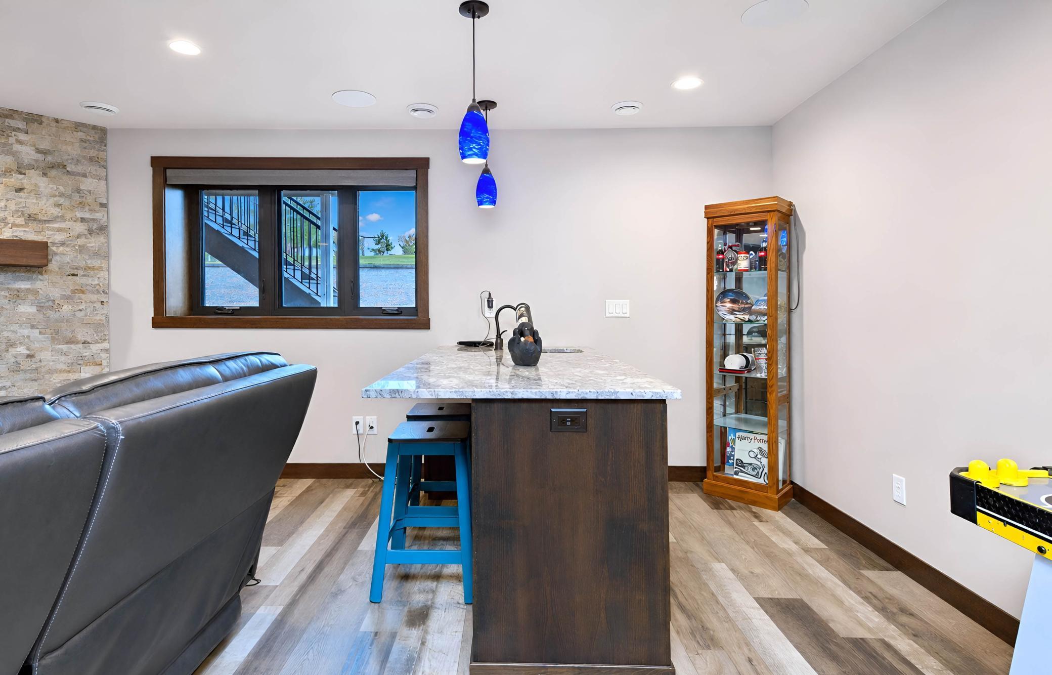 2020 single family home for sale at 17115 Lakeview Lane in Audubon, MN — 5 bed, 3 bath (photo 47 of 70)