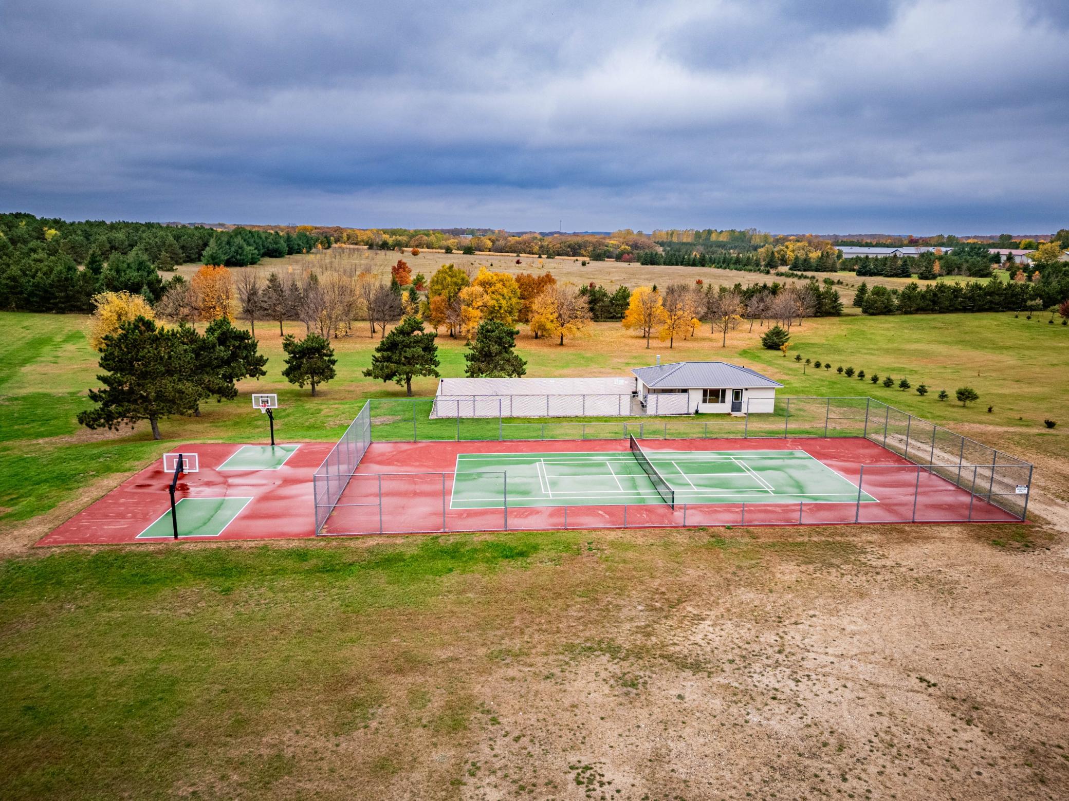 2020 single family home for sale at 17115 Lakeview Lane in Audubon, MN — 5 bed, 3 bath (photo 68 of 70)