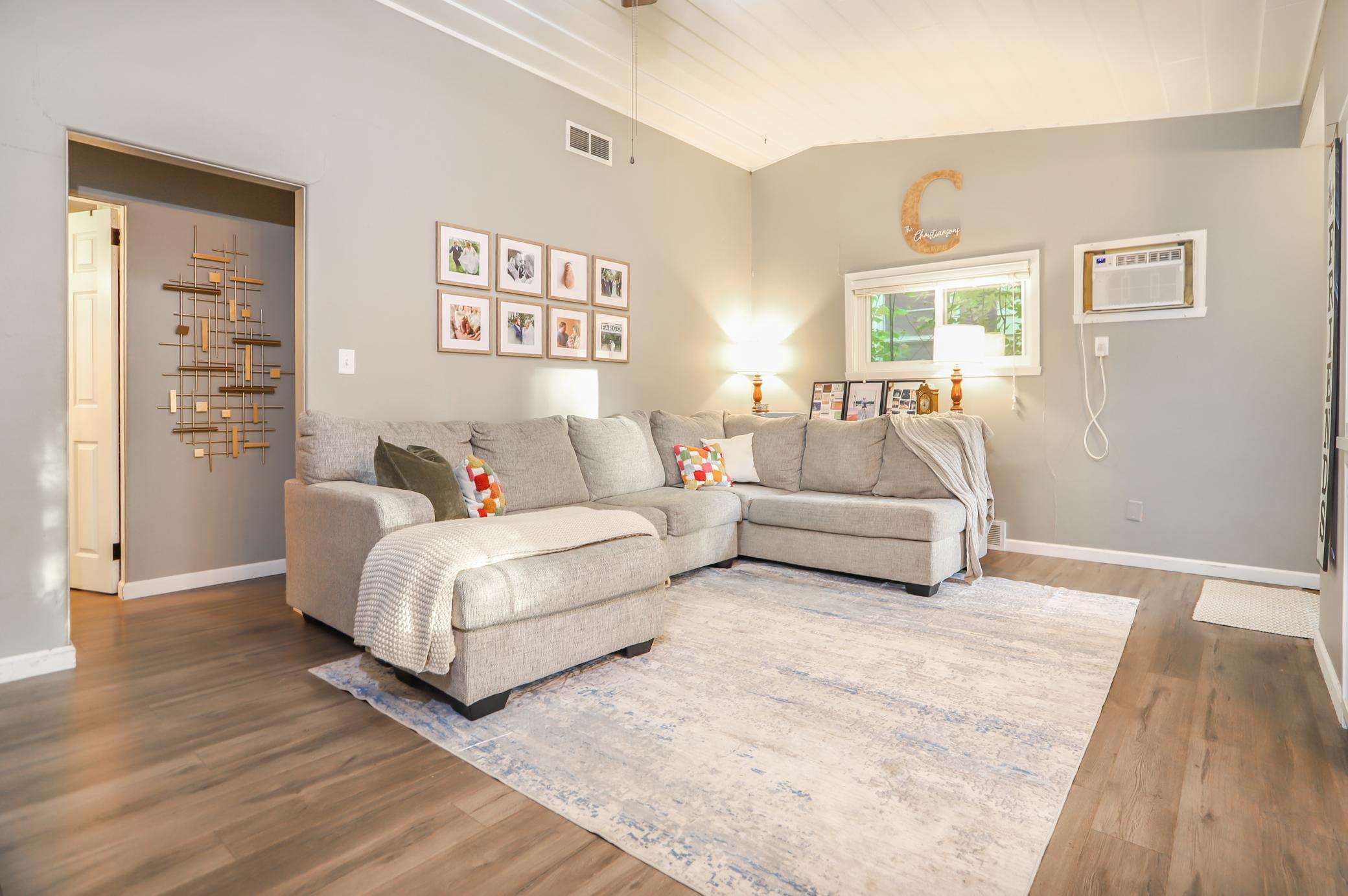 1949 single family home for sale at 1425 12th Street N in Fargo, ND — 2 bed, 1 bath (photo 6 of 23)