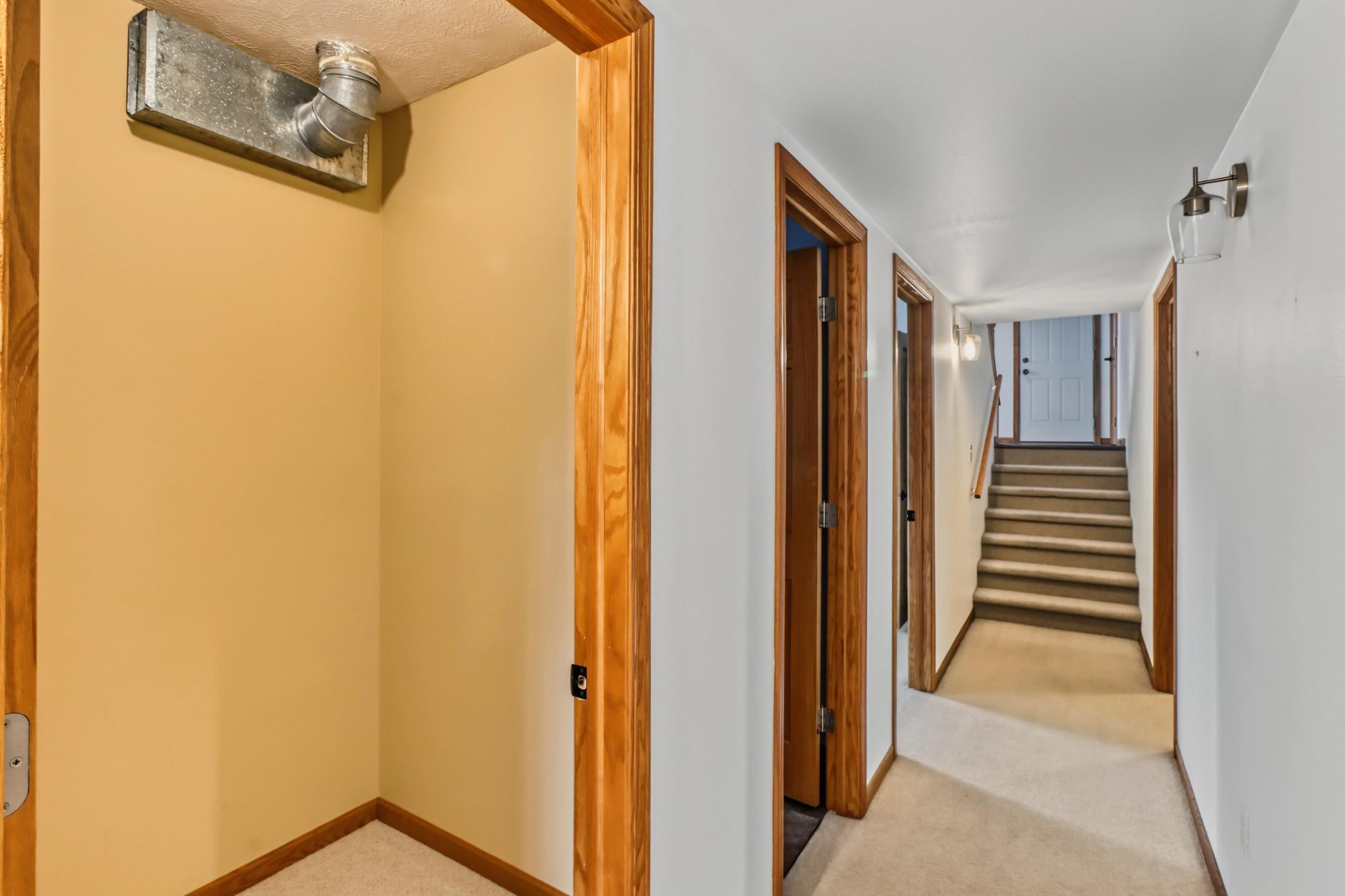 1978 single family home for sale at 21240 Brookridge Lane in Detroit Lakes, MN — 4 bed, 2 bath (photo 18 of 35)