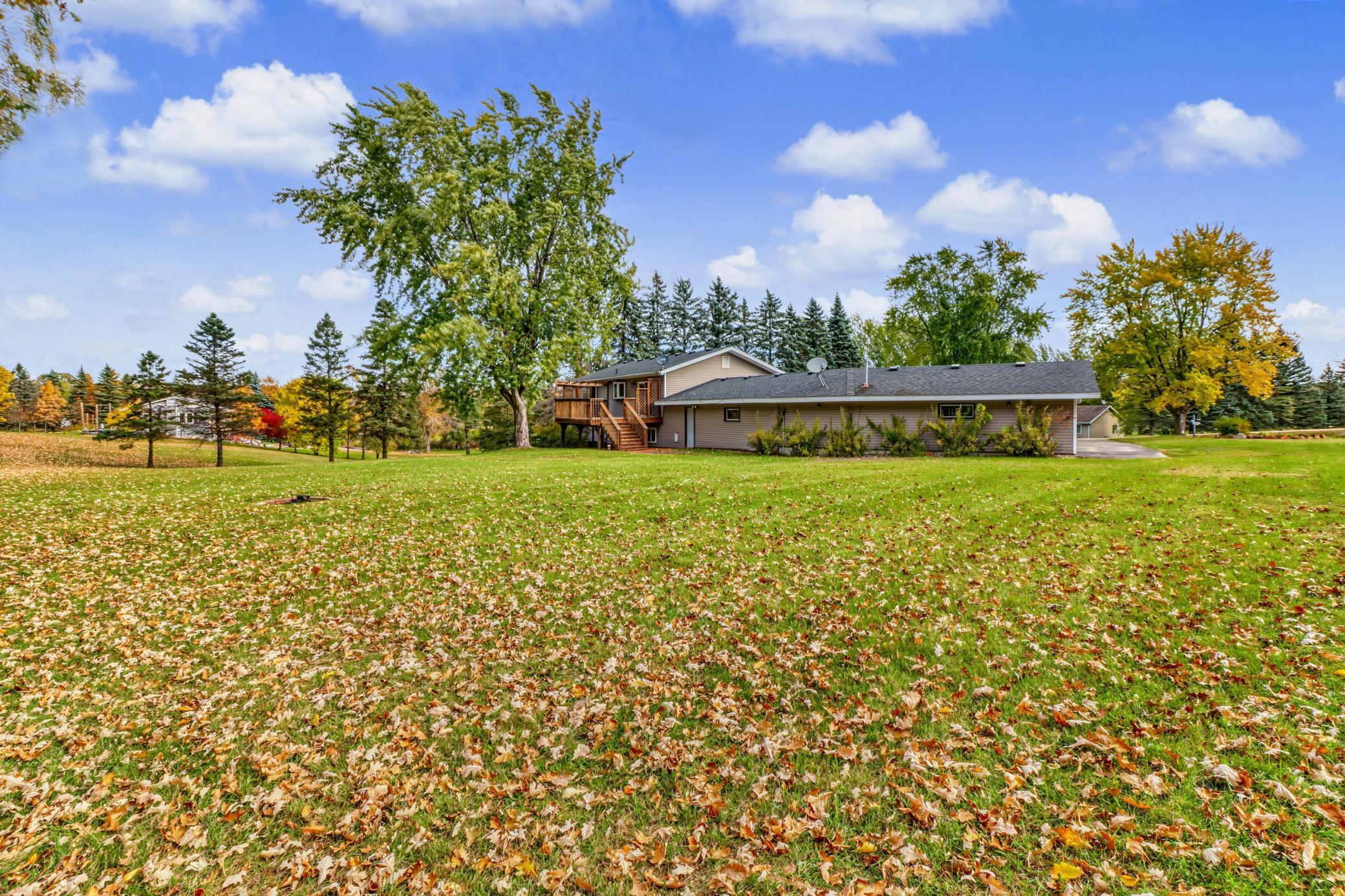 1978 single family home for sale at 21240 Brookridge Lane in Detroit Lakes, MN — 4 bed, 2 bath (photo 3 of 35)