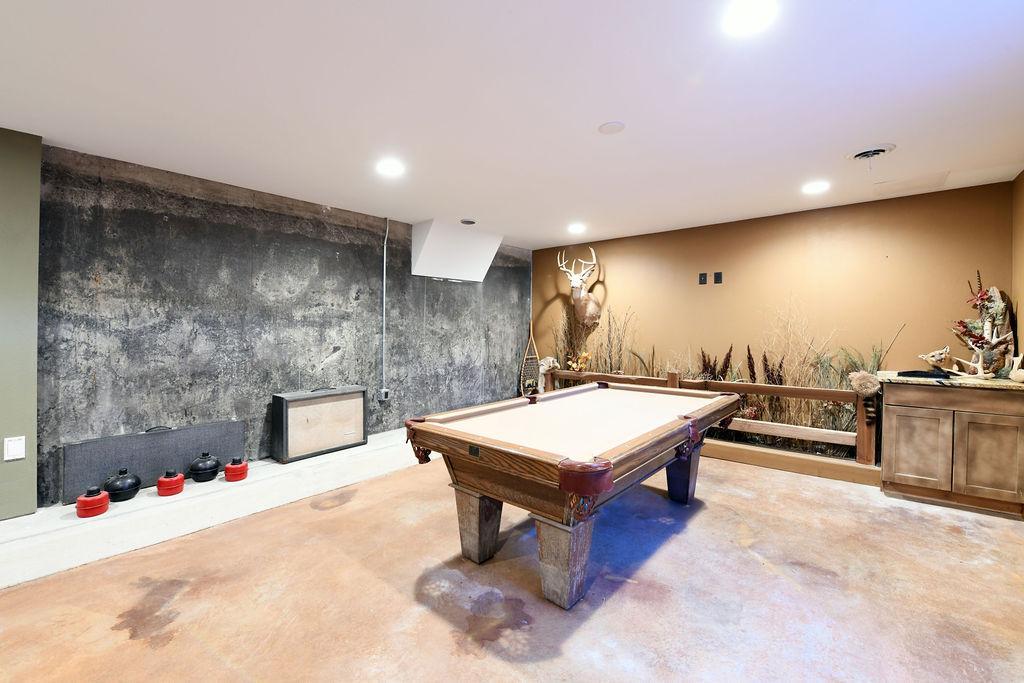 1978 single family home for sale at 2213 26 1/2 Avenue S in Fargo, ND — 4 bed, 2 bath (photo 29 of 40)