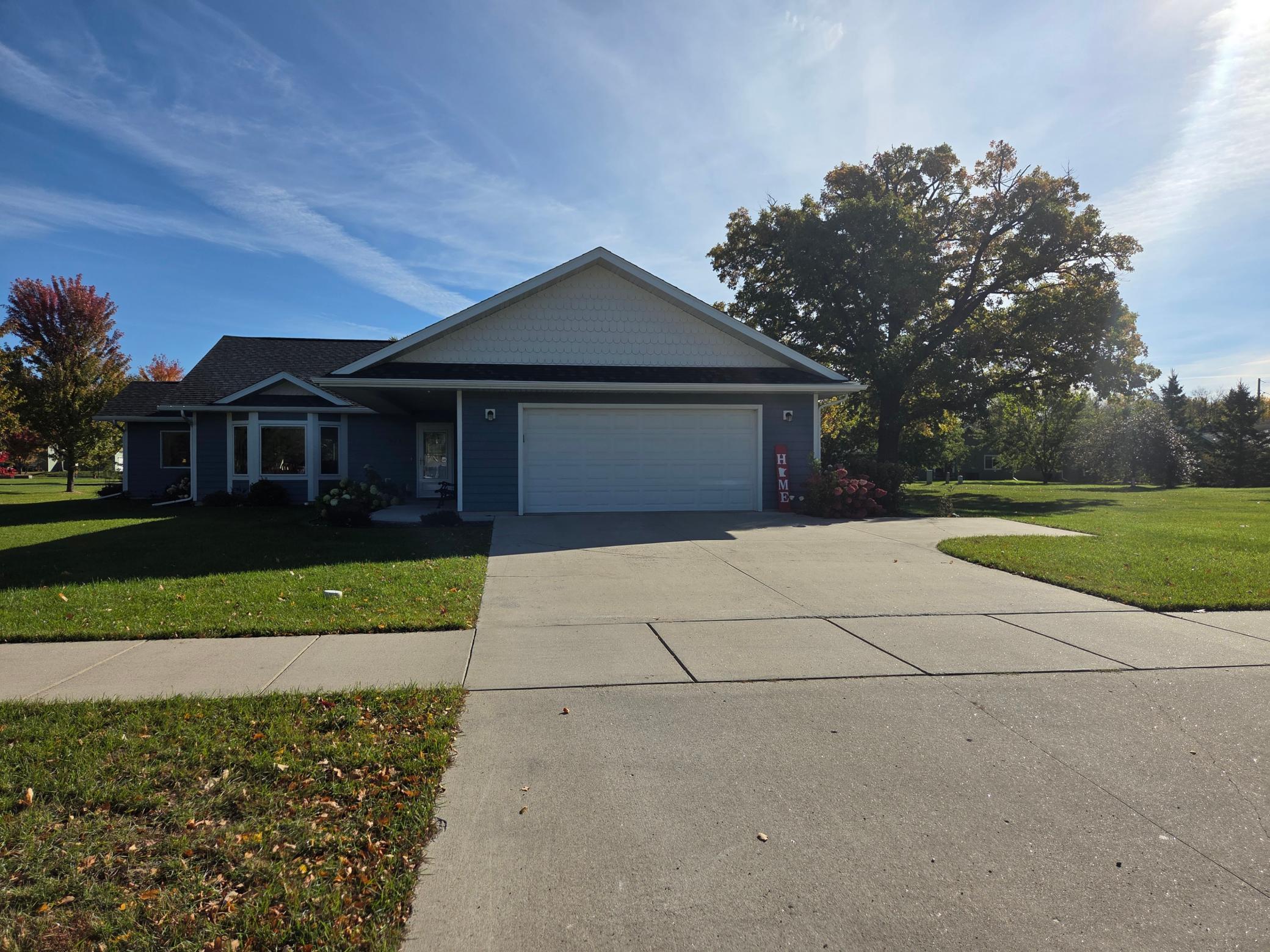 2015 single family home for sale at 824 N Pokegama Ave in Grand Rapids, MN — 2 bed, 2 bath
