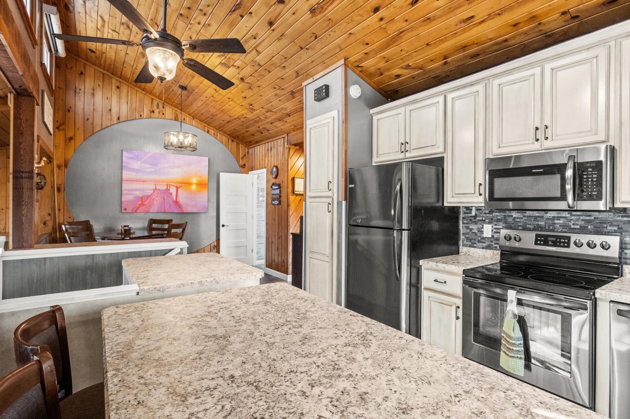 1977 single family home for sale at 13174 Maple Island Drive SE in Glenwood, MN — 3 bed, 2 bath (photo 18 of 57)