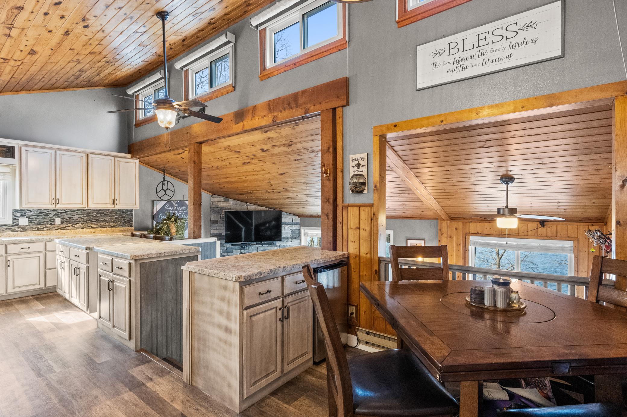 1977 single family home for sale at 13174 Maple Island Drive SE in Glenwood, MN — 3 bed, 2 bath (photo 20 of 57)