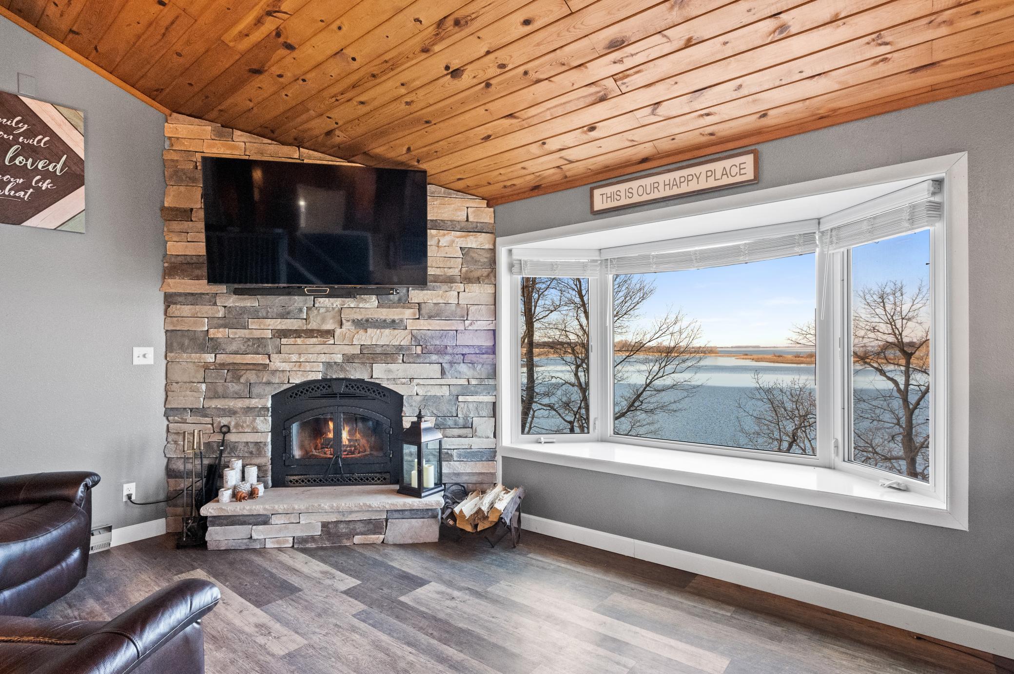 1977 single family home for sale at 13174 Maple Island Drive SE in Glenwood, MN — 3 bed, 2 bath (photo 8 of 57)
