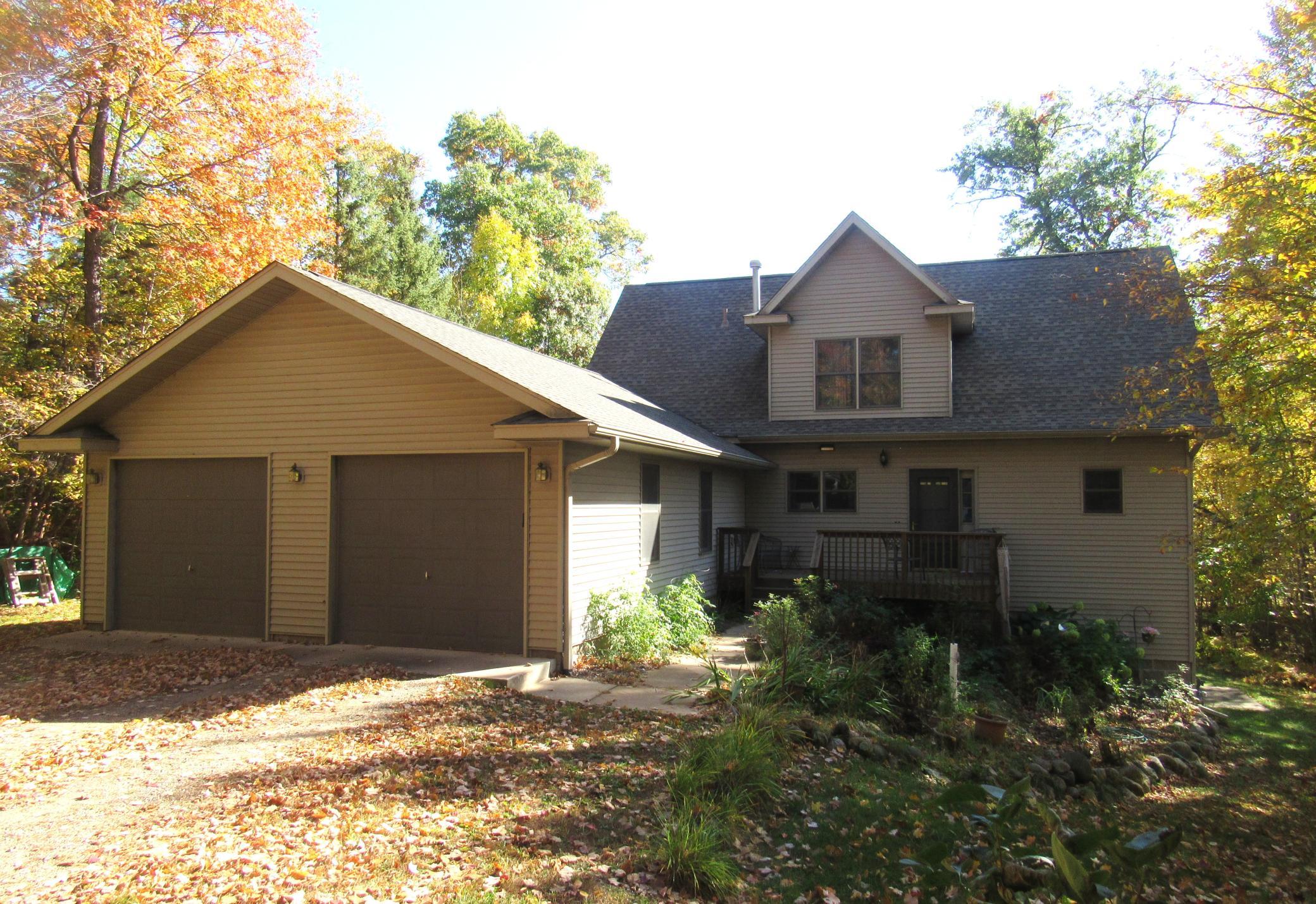 2000 single family home for sale at 14281 County Road 116 in Merrifield, MN — 5 bed, 3 bath (photo 2 of 19)