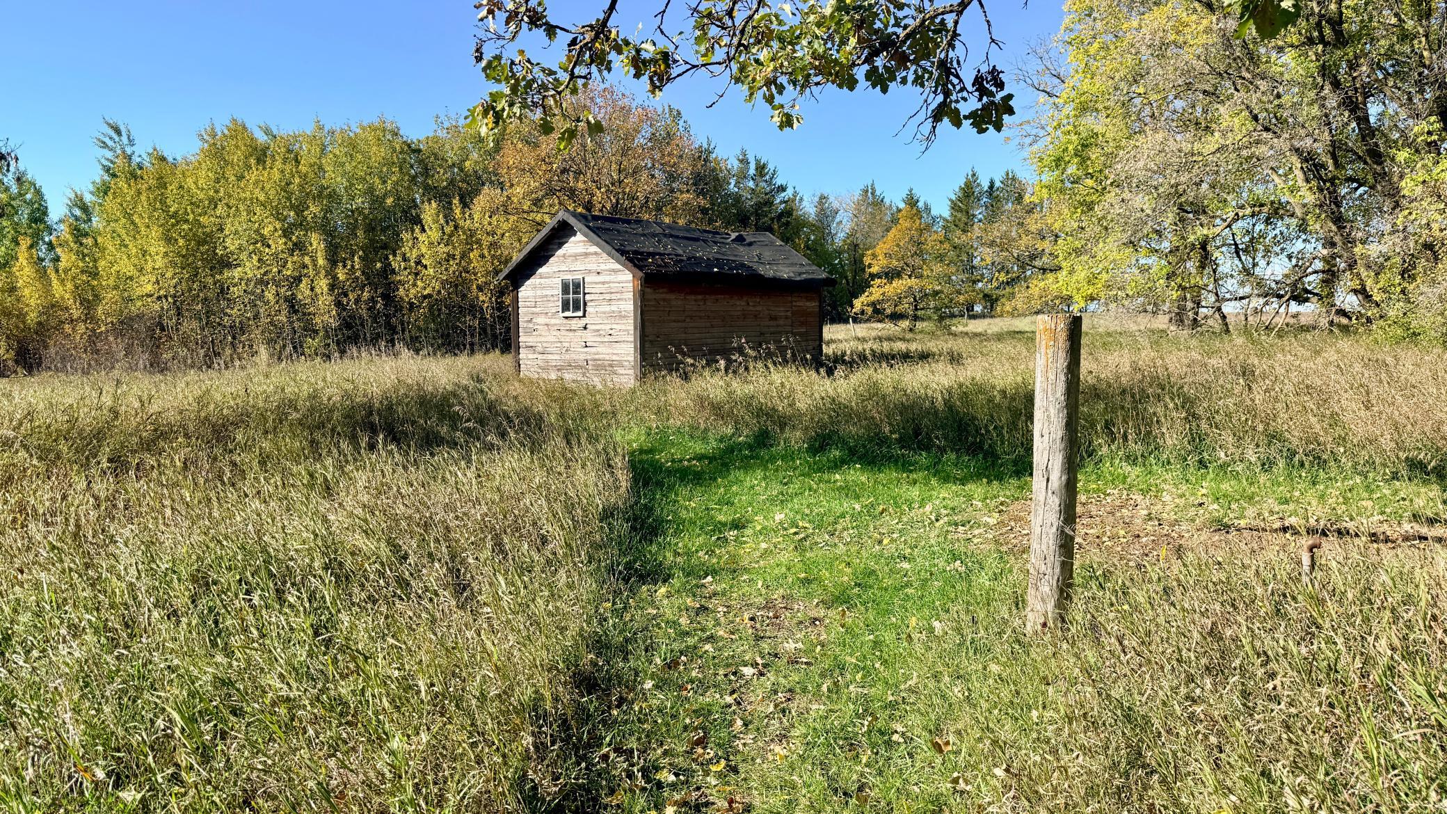1976 single family home for sale at 19327 Cr-108 in Park Rapids, MN — 2 bed, 1 bath (photo 12 of 17)